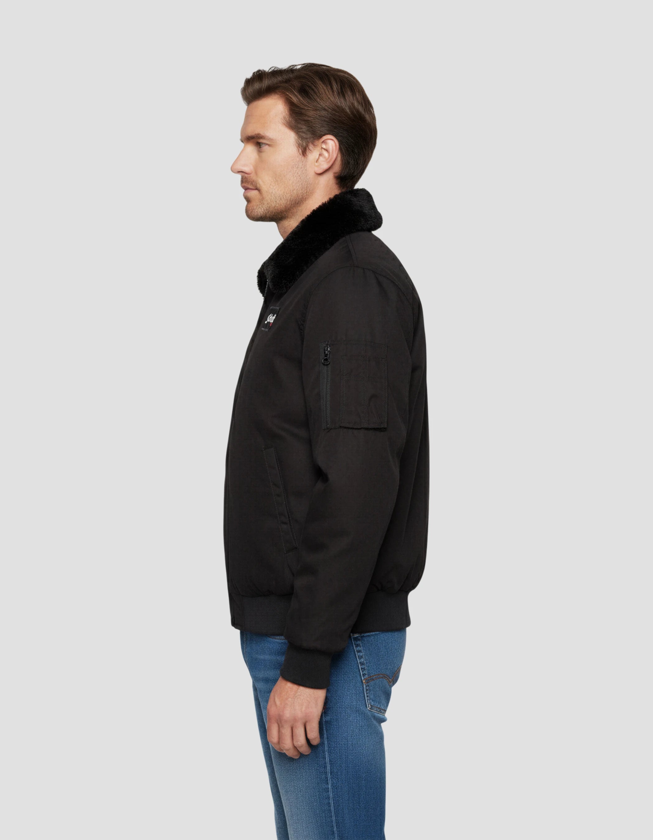 Giacca nera con collare rimovibile in pelliccia-3