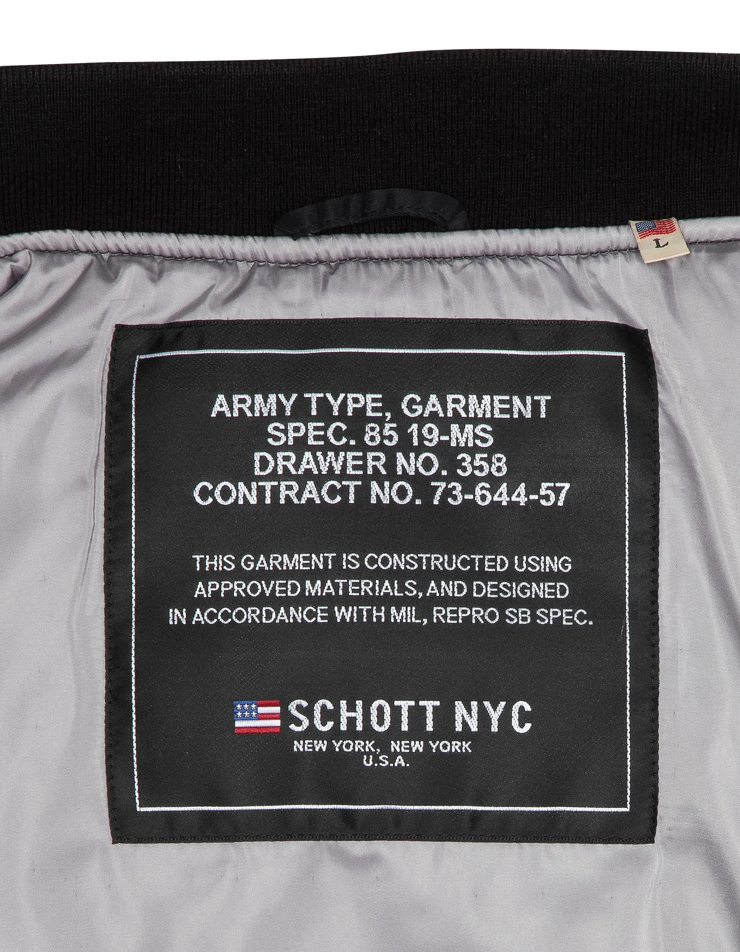 Bomber MA-1 schwarz in recyceltem Nylon, Komfortschnitt