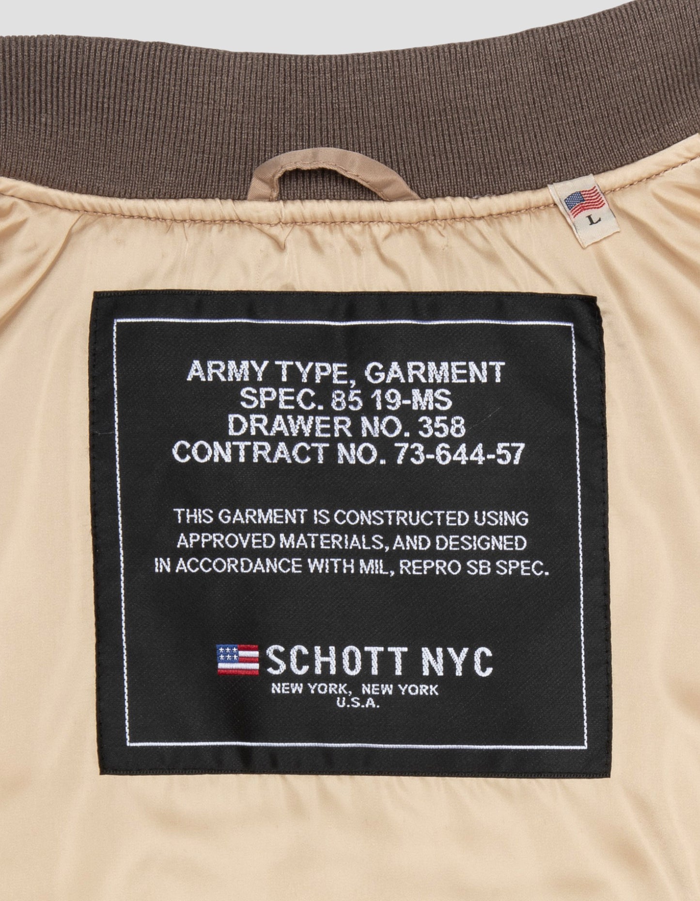 Bomber MA-1 gewaschen in recyceltem Nylon, Komfortschnitt, großer Größe