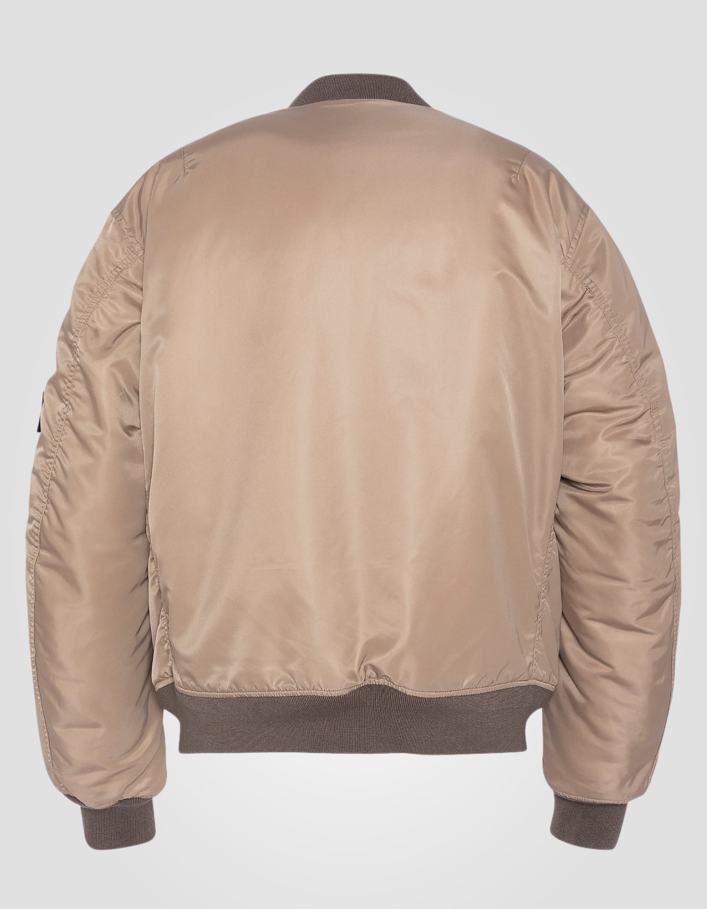 Bomber MA-1 gewaschen in recyceltem Nylon, Komfortschnitt