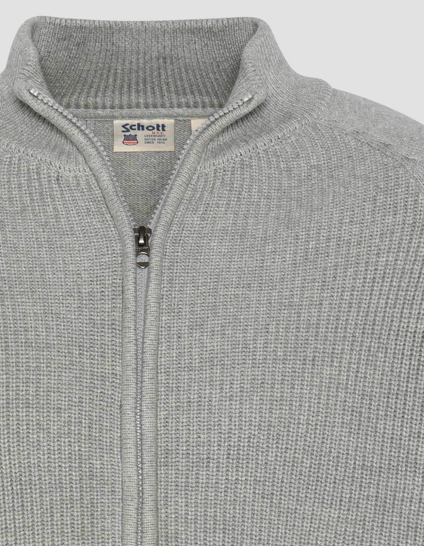 Pull zippé côtelé