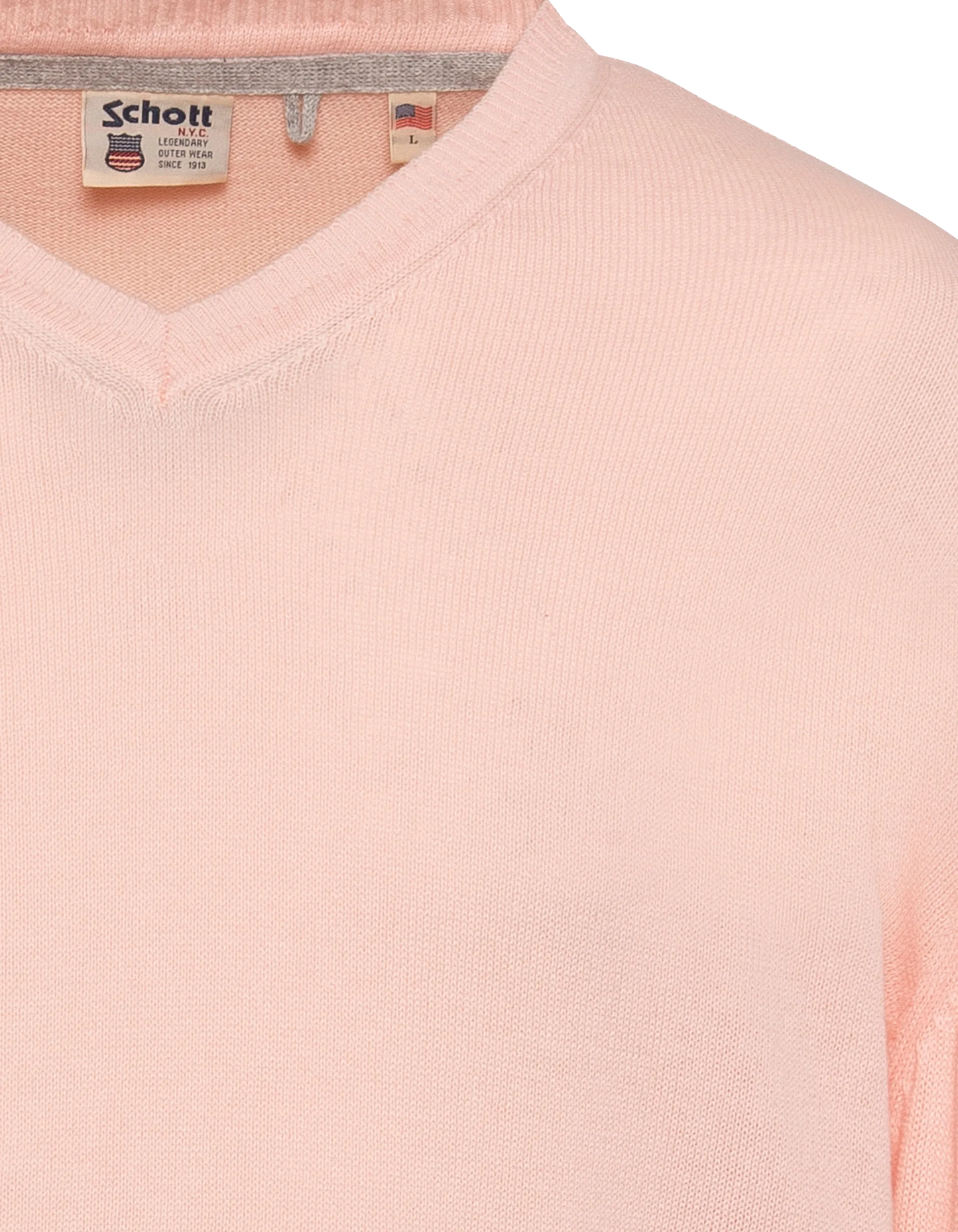 Pull léger rose pâle col V
