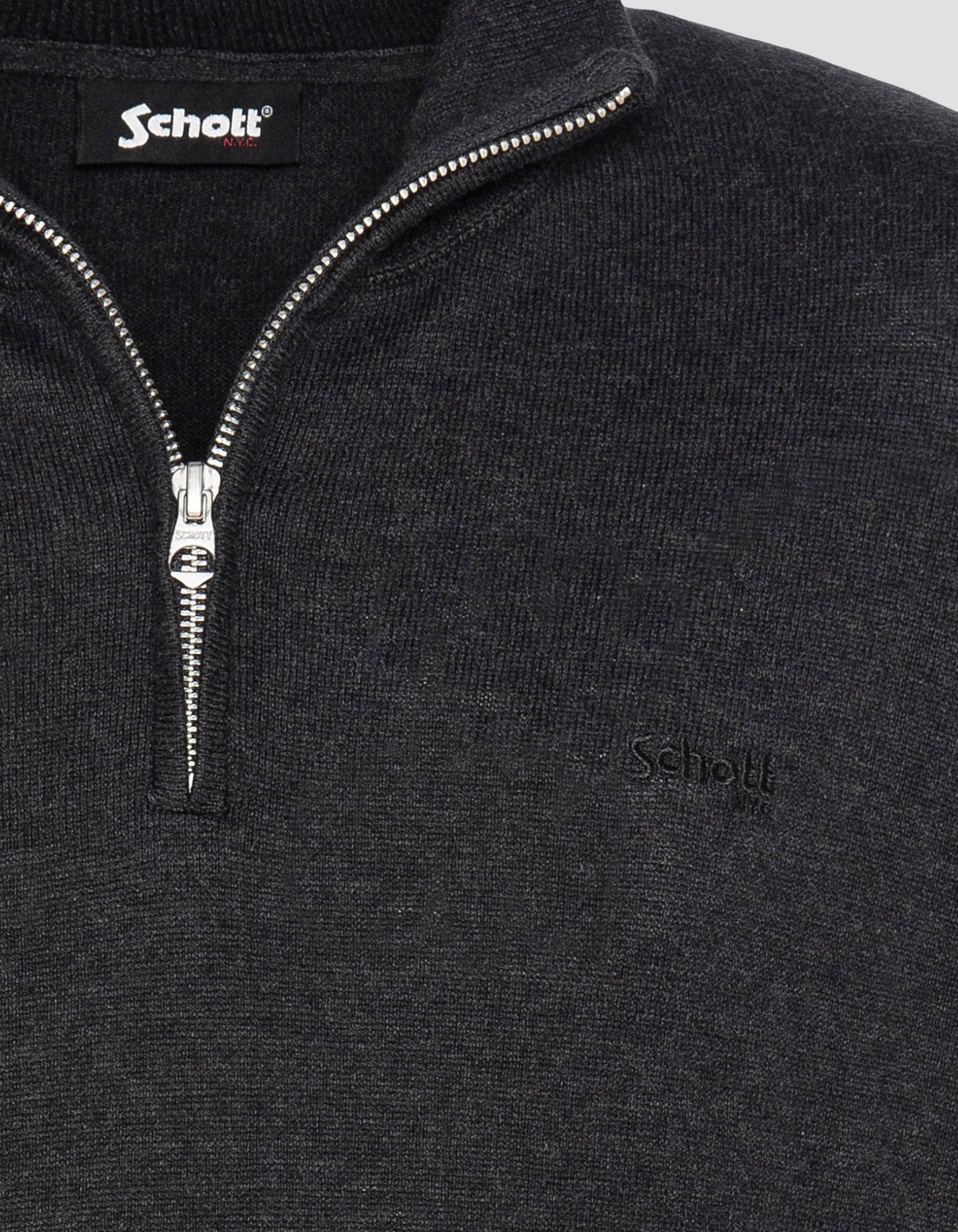 Anthrazit -Trucker, das in feinem Netz chtriert ist