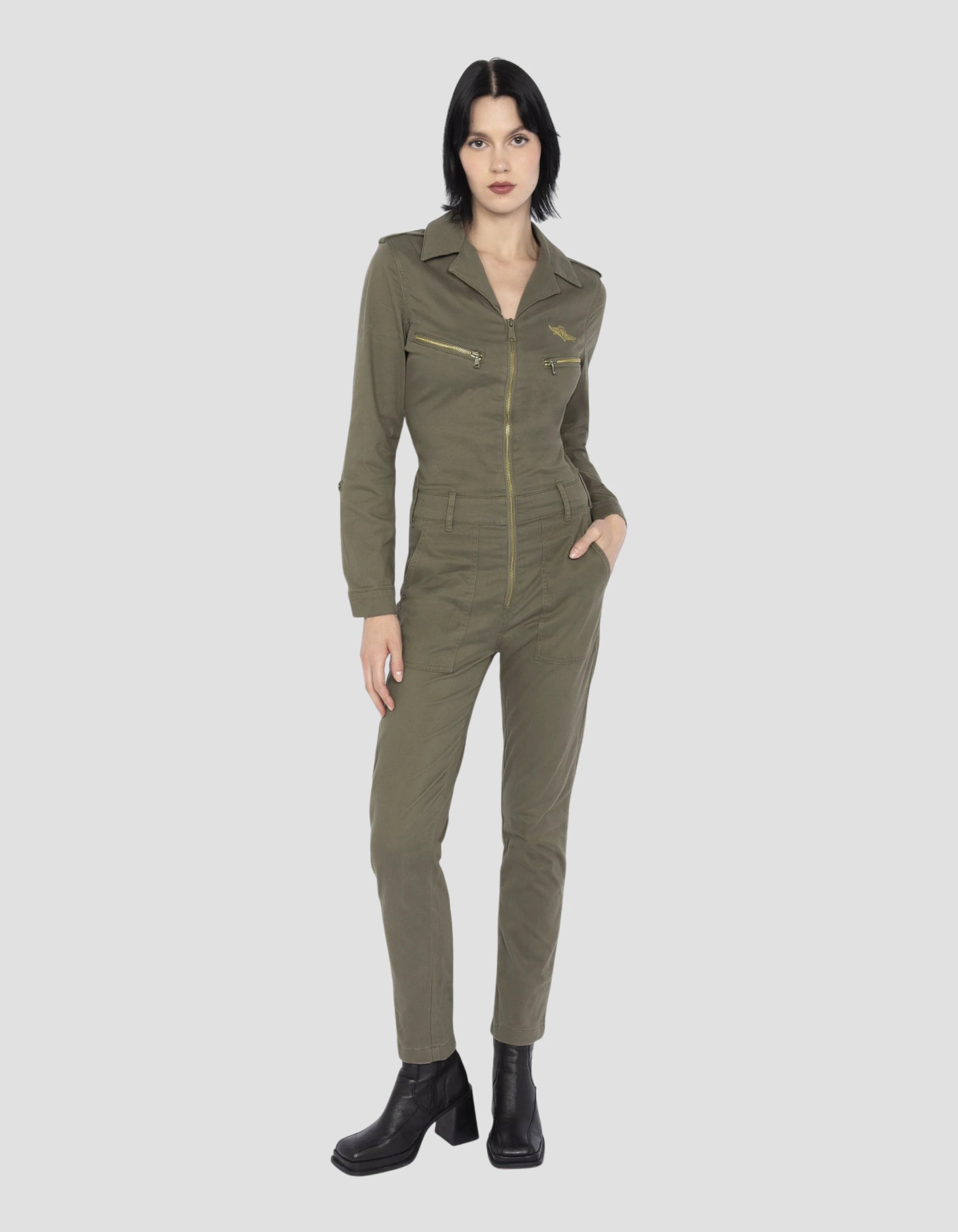 Soft and comfortable Slim combination light khaki - Trjump21wx