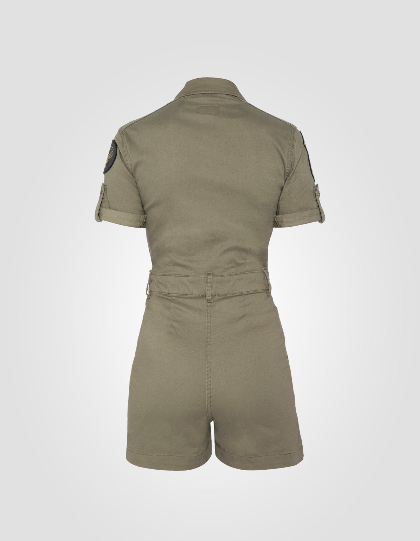 Tutina leggera e con stemma