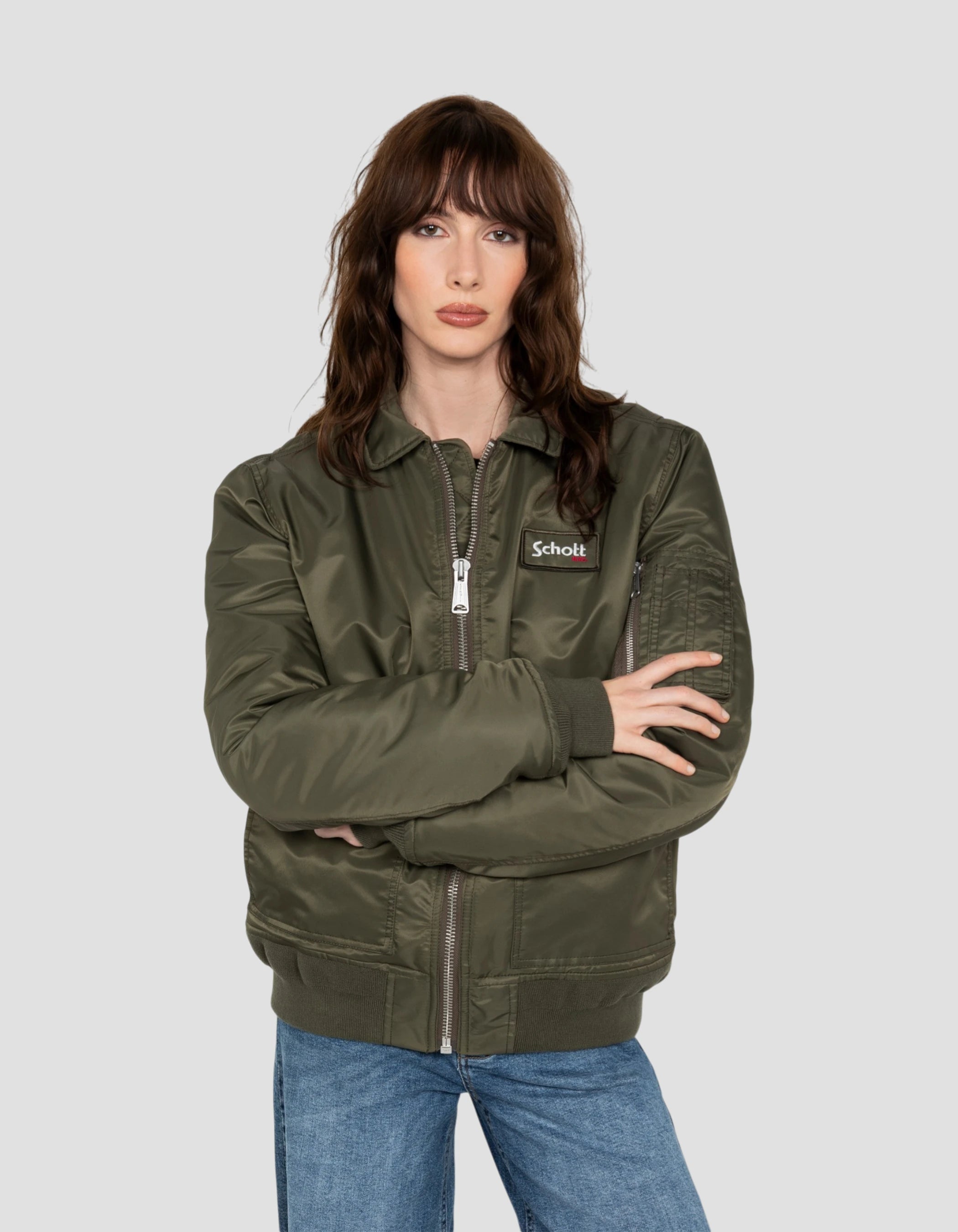 Bomber CWU army kaki en nylon recyclé, coupe ajustée-4