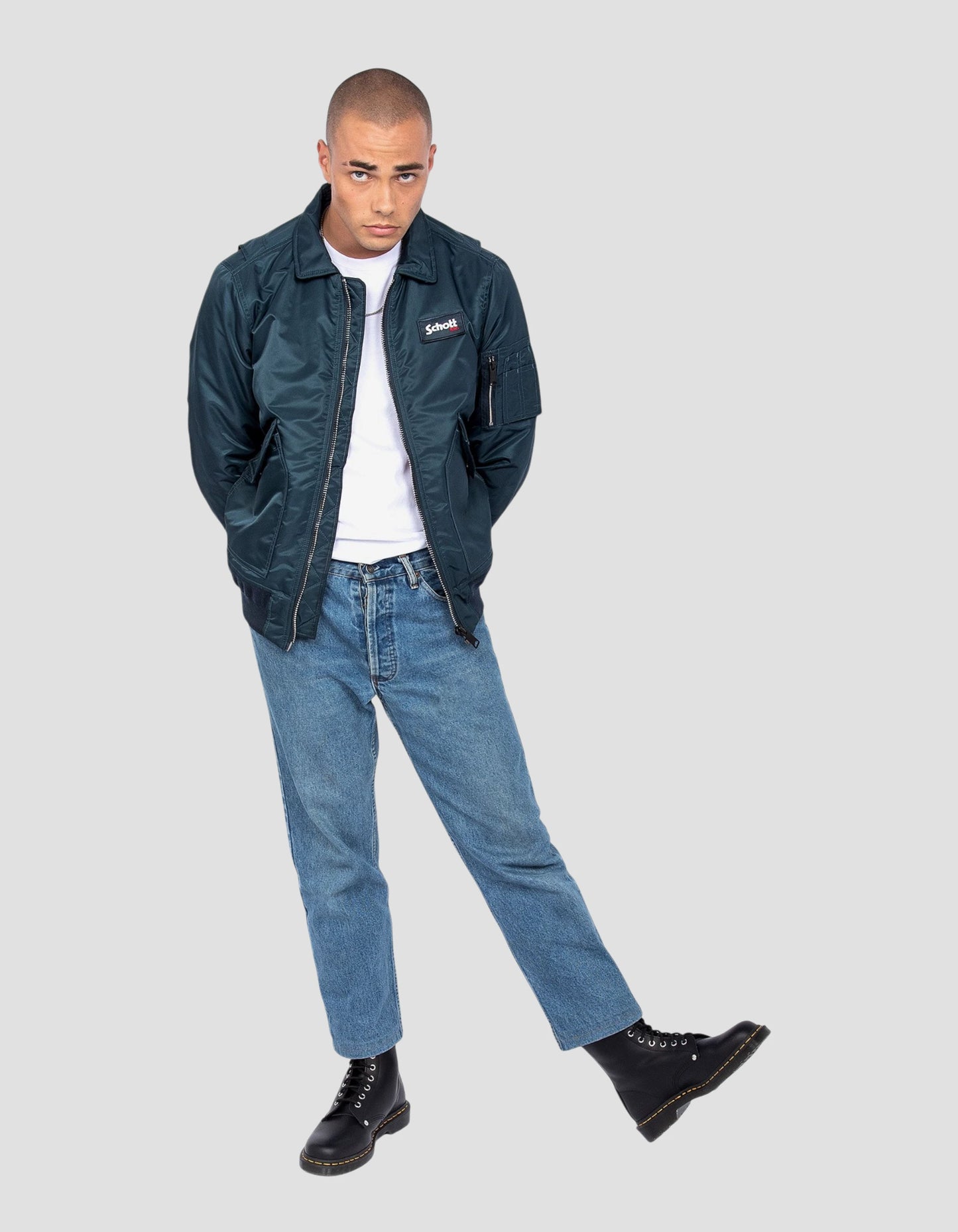 Bomber CWU bleu marine en nylon recyclé, coupe ajustée