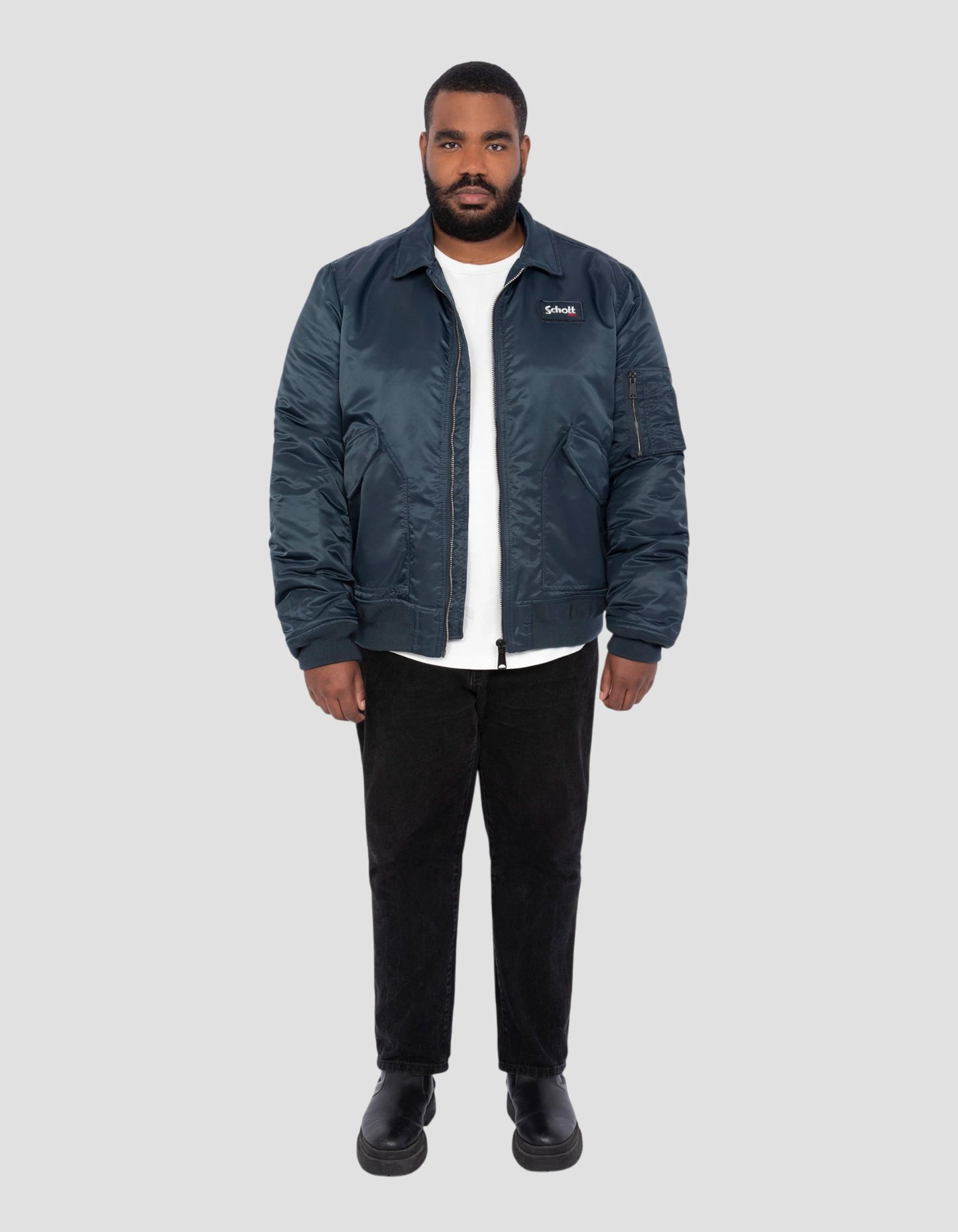 Bombardiere CWU blu navy in nylon riciclato, taglio regolato, grandi dimensioni