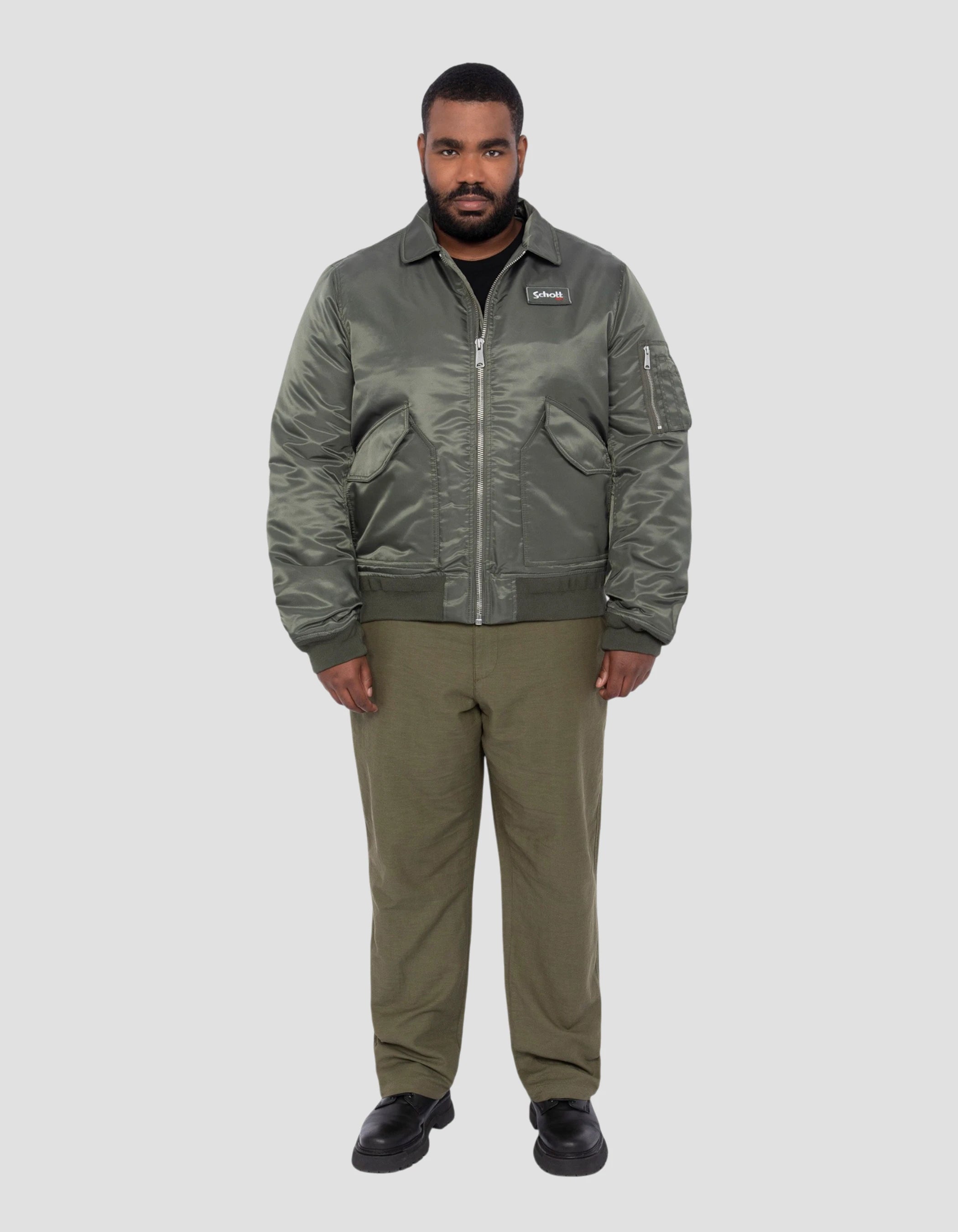 Bomber Cwu Sage Khaki in nylon riciclato, taglio regolato, grande dimensione-1
