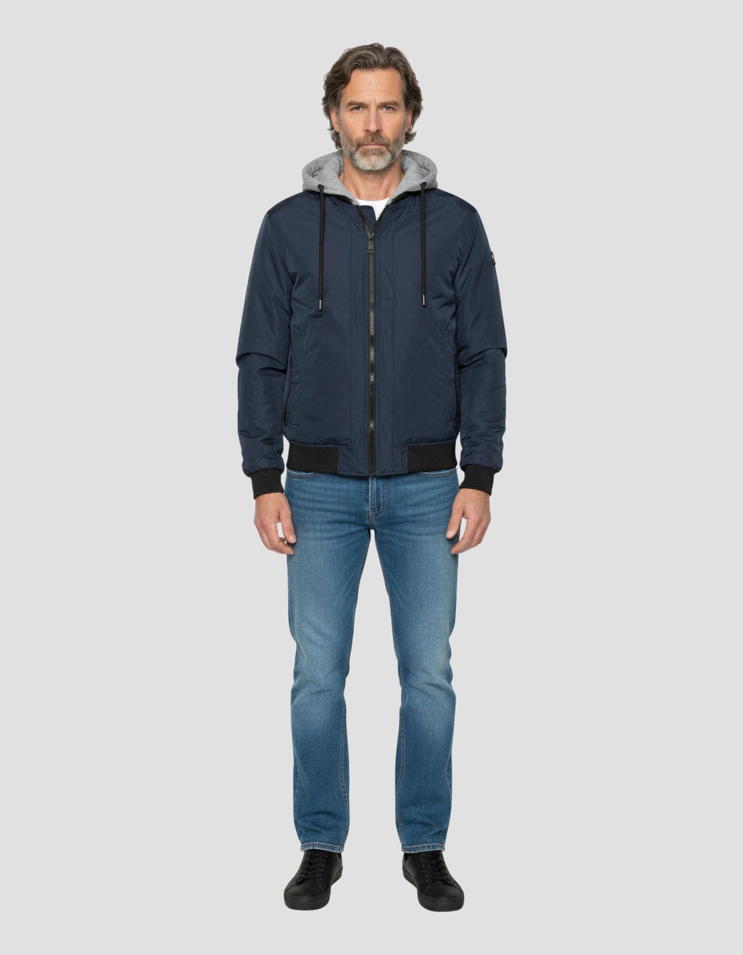 Giacca blu navy con cappuccio con plastron rimovibile