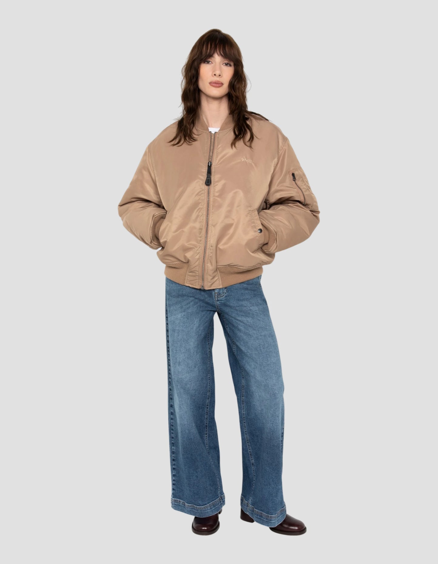 Bomber MA-1 90's Desert en nylon reciclado, corte uversize