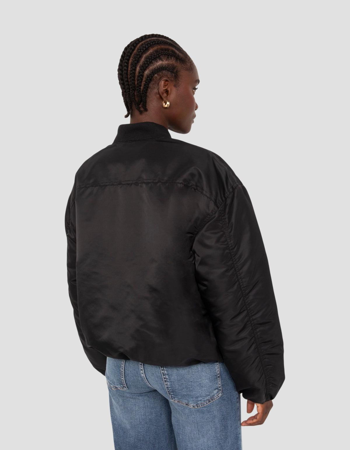 Kurze schwarze Bomberjacke, übergroßer Schnitt-7