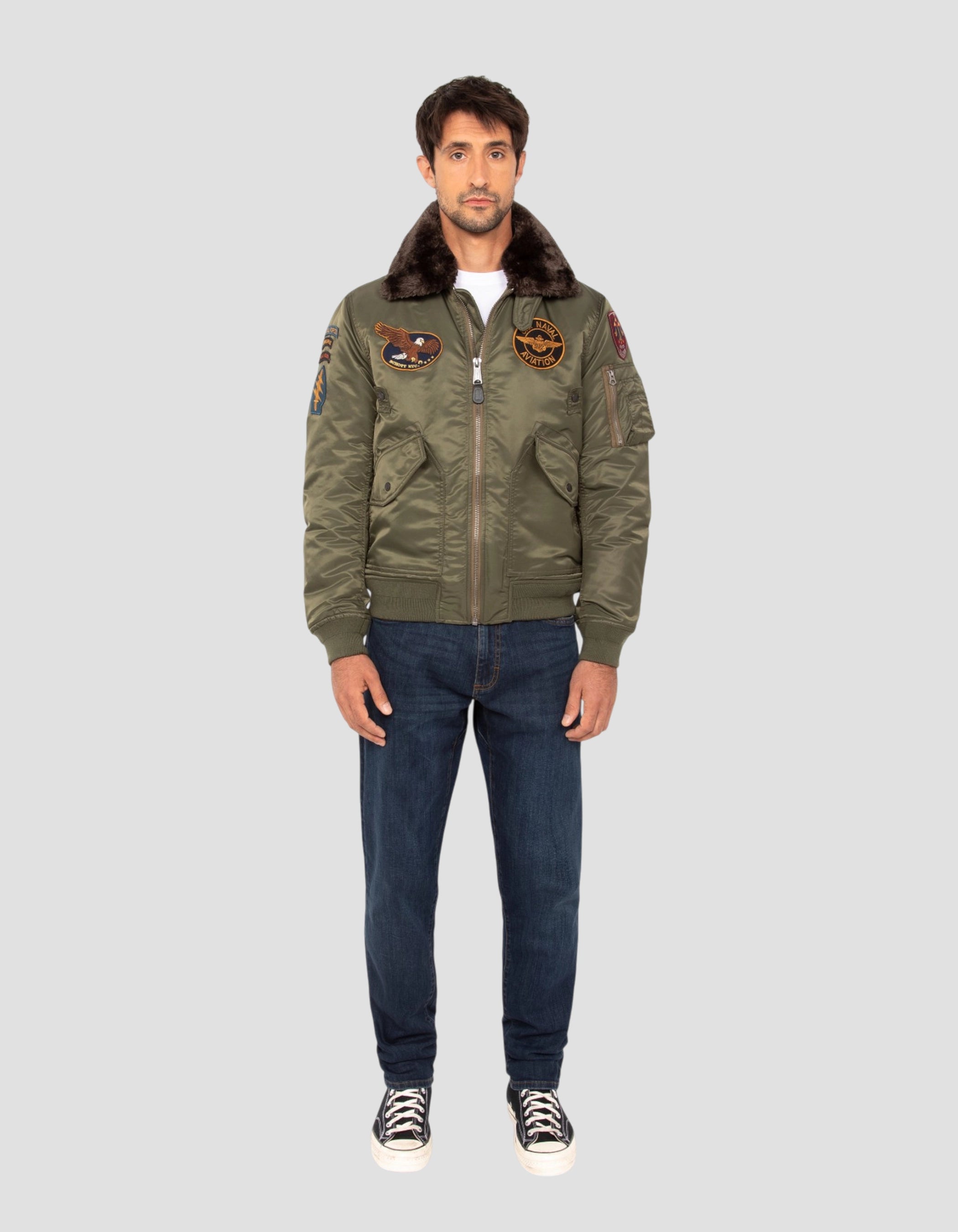 Khakifarbene Pilotenjacke mit Armeeabzeichen-1