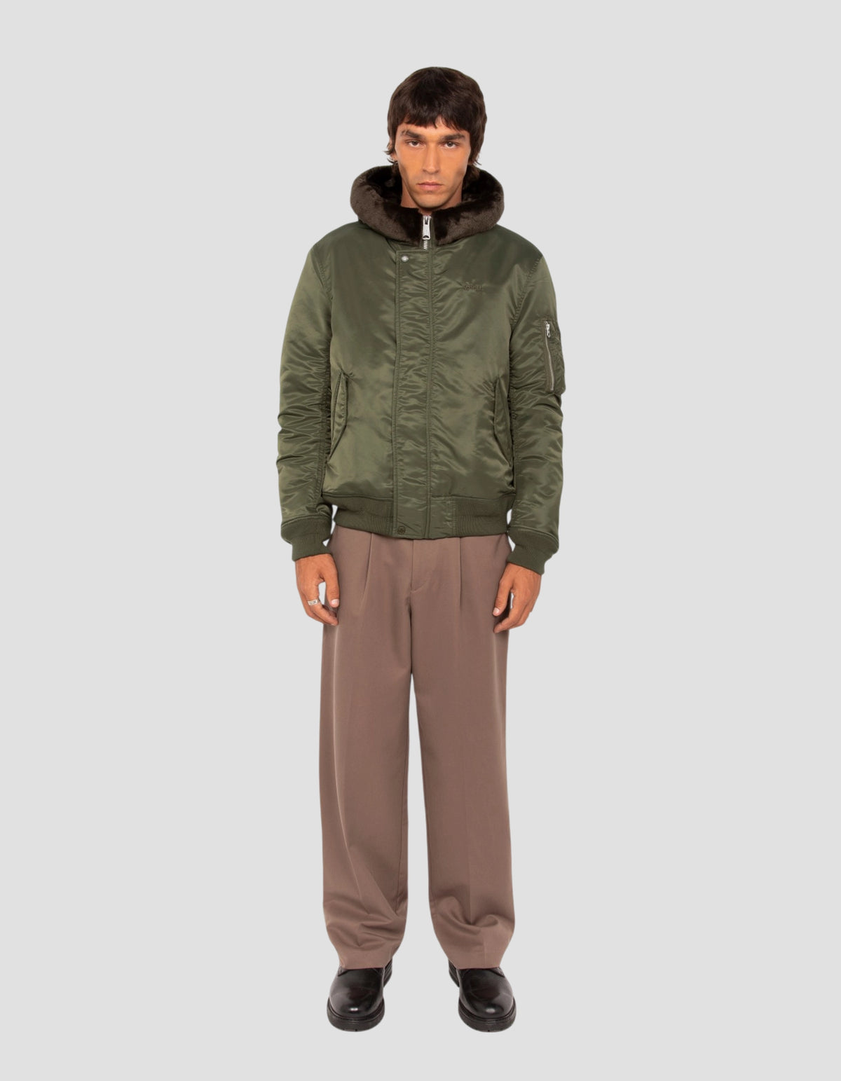Bomber à capuche army kaki doublée fausse fourrure