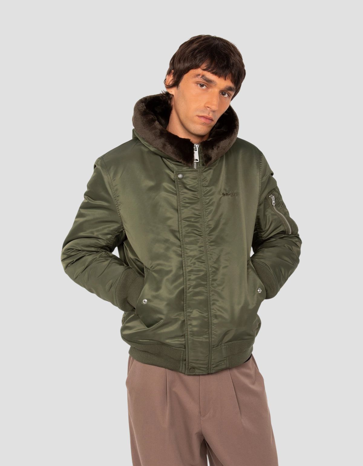 Bomber à capuche army kaki doublée fausse fourrure