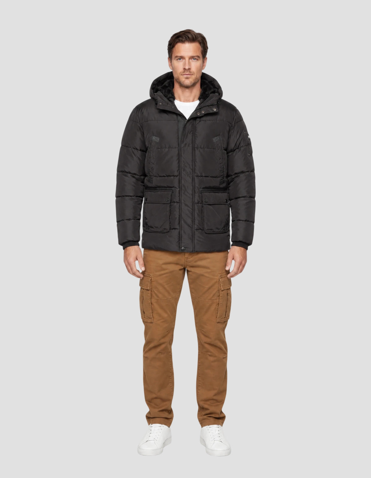 Parka à capuche noire-1