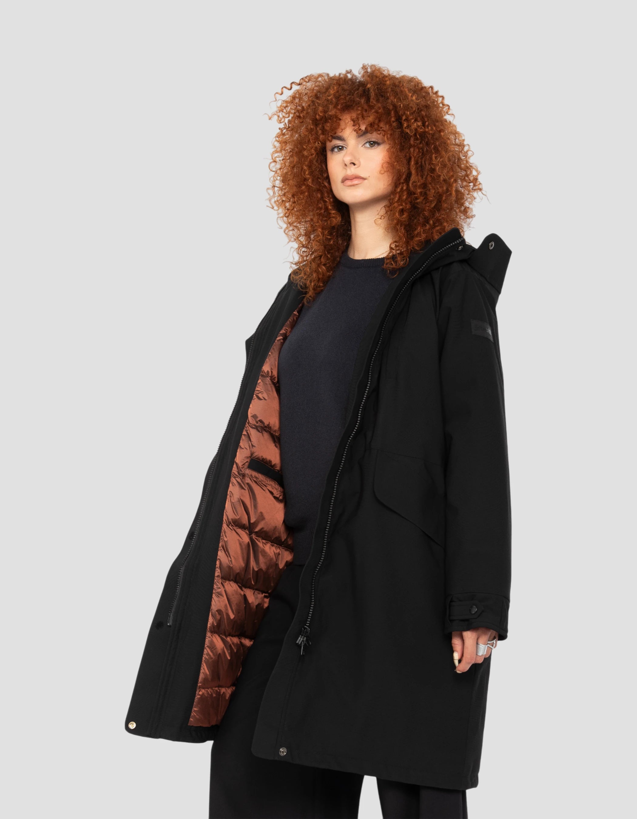 Multipoche nere con cappuccio-4