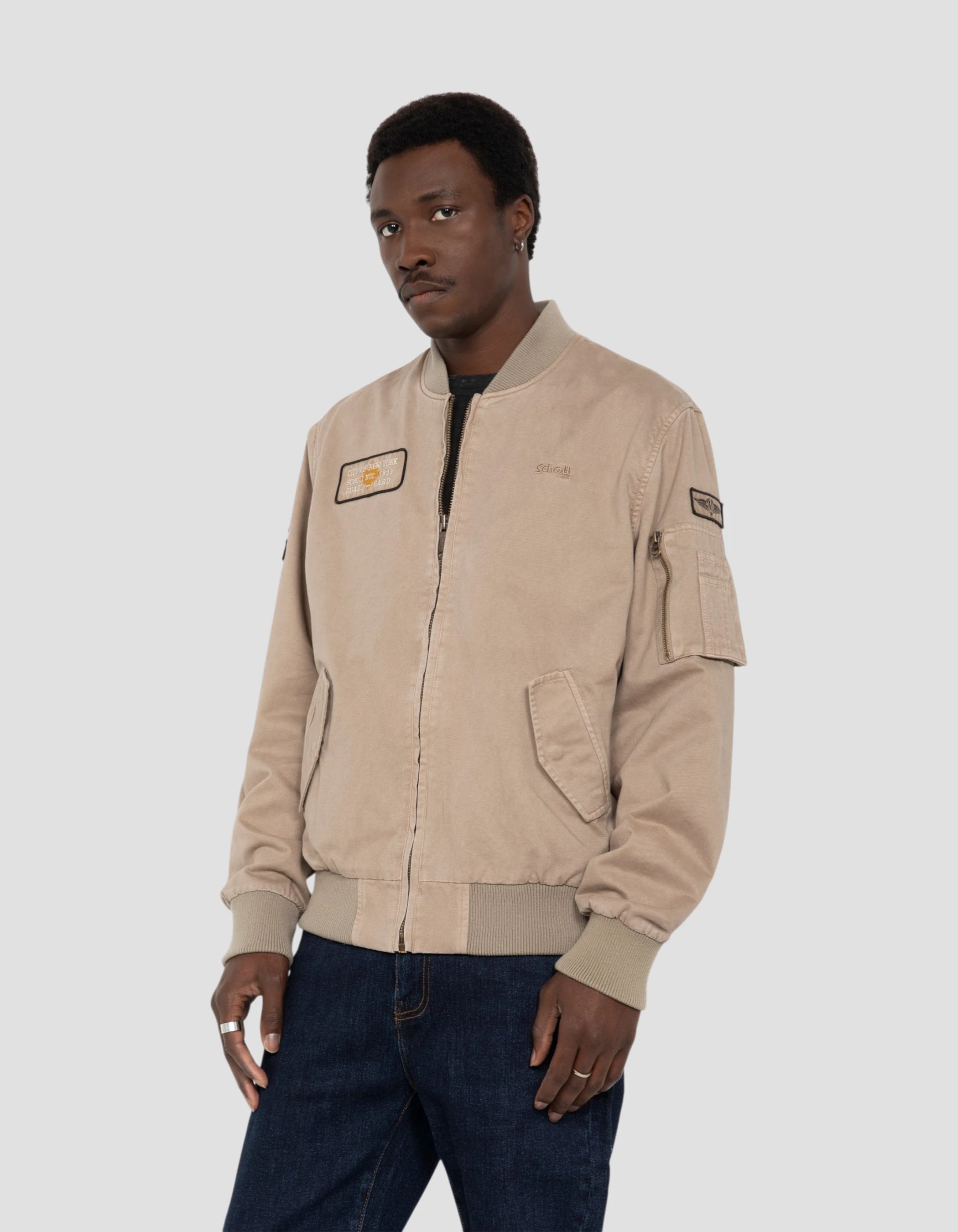 Bomber badgé taupe type MA-1 en coton lavé-3