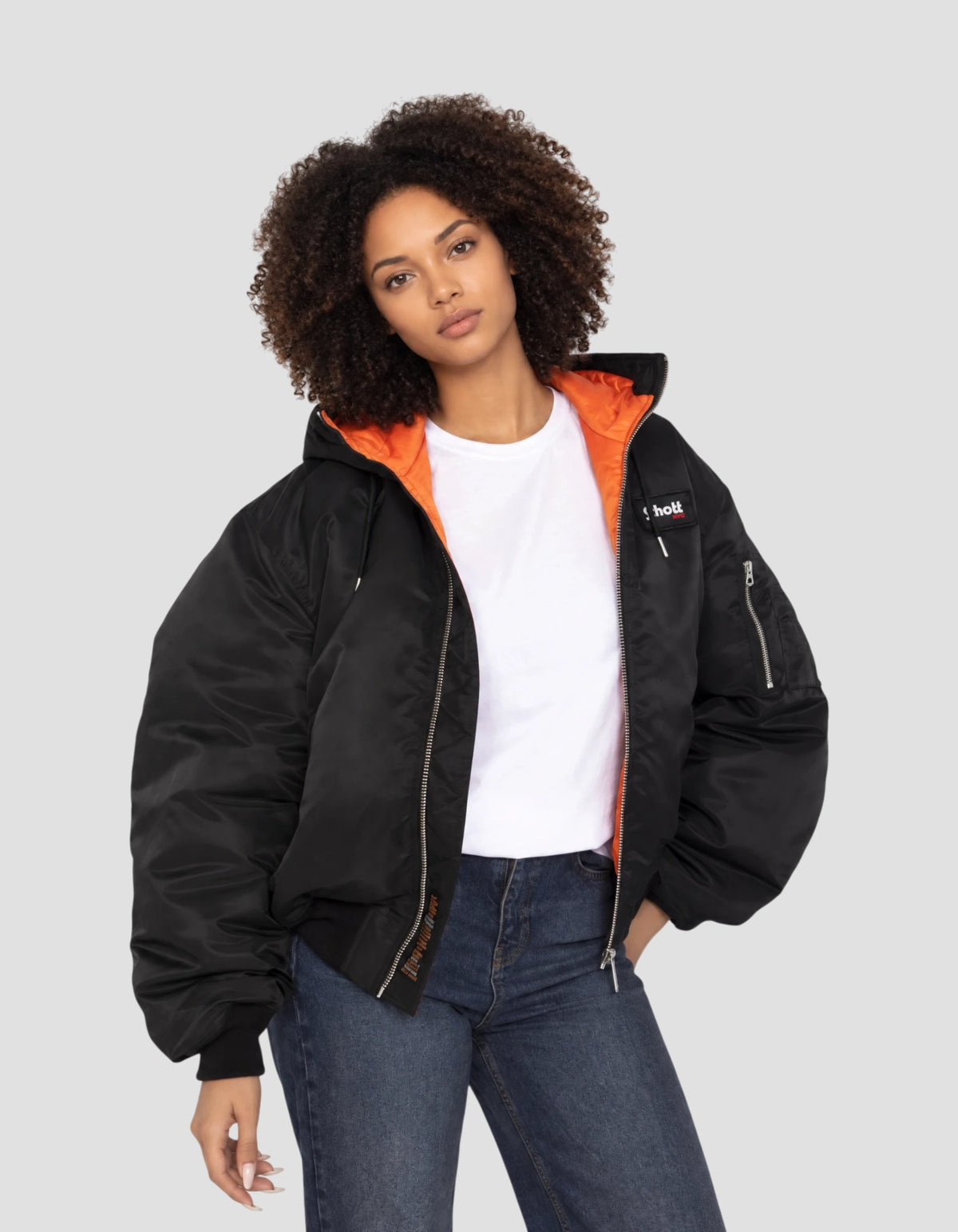 Blouson bomber noir type N2B à capuche avec sac à dos intégré