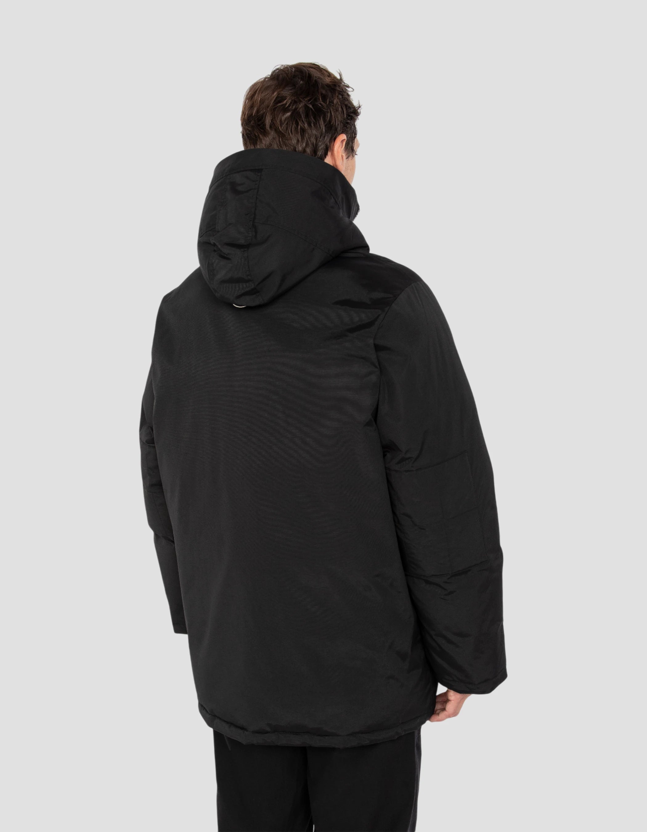 Multipoche nere con cappuccio-7