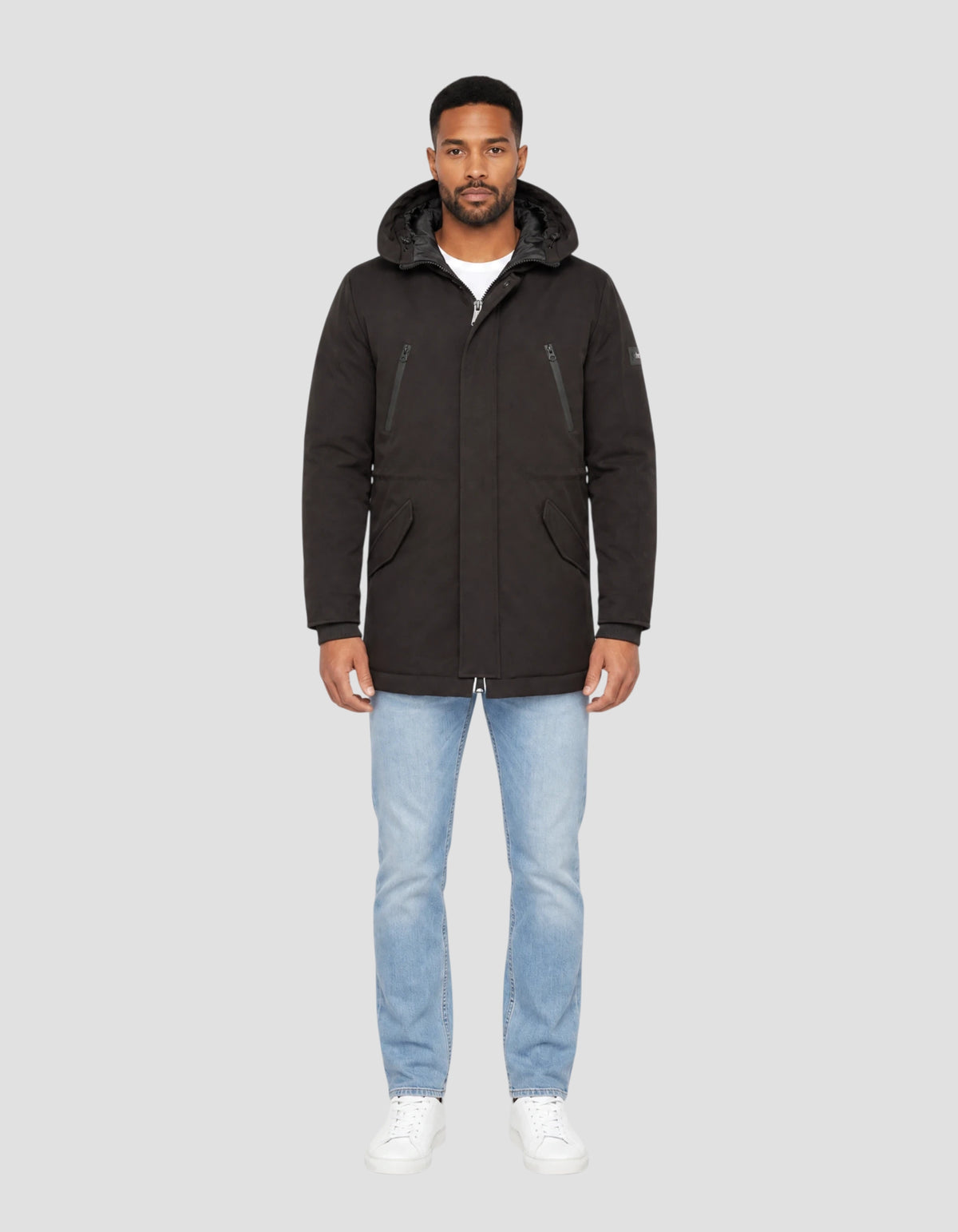 Parka à capuche noire-1