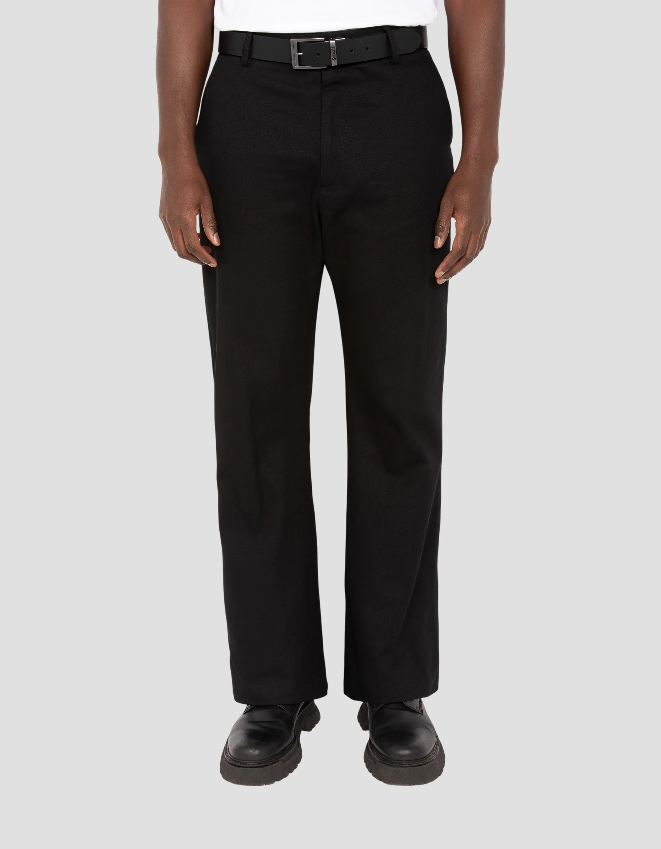 Cinturón negro y marrón reversible en la corteza de cuero de vaca-1