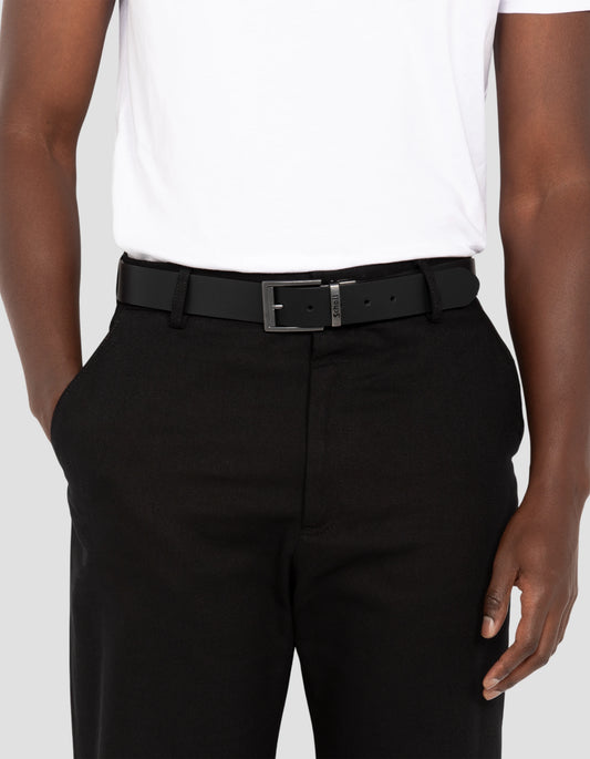 Ceinture noire et marron réversible en croûte de cuir de vachette