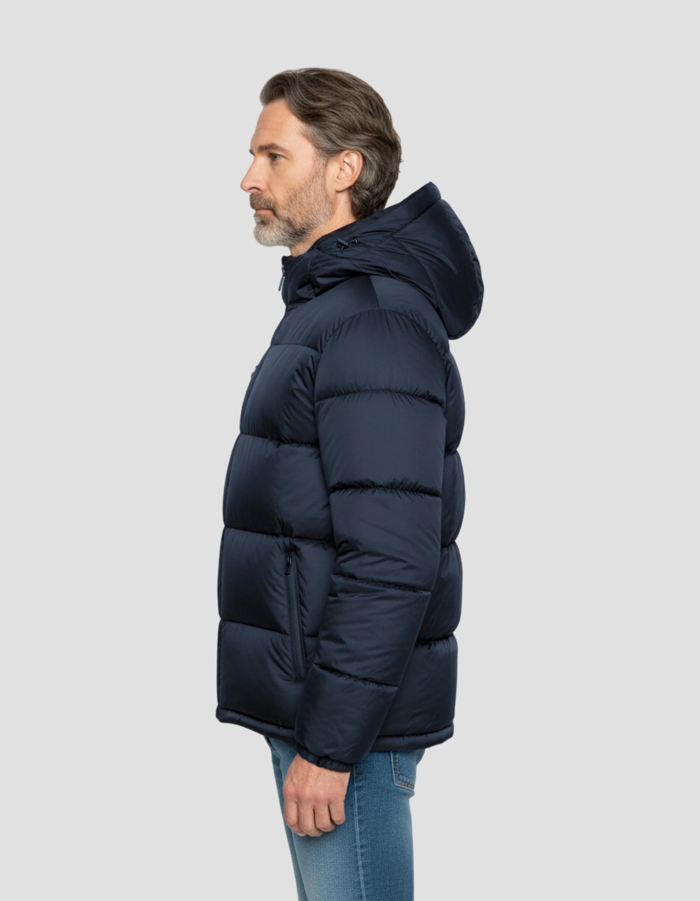 Marineblaue Jacke mit abnehmbarem Kunstpelzkragen