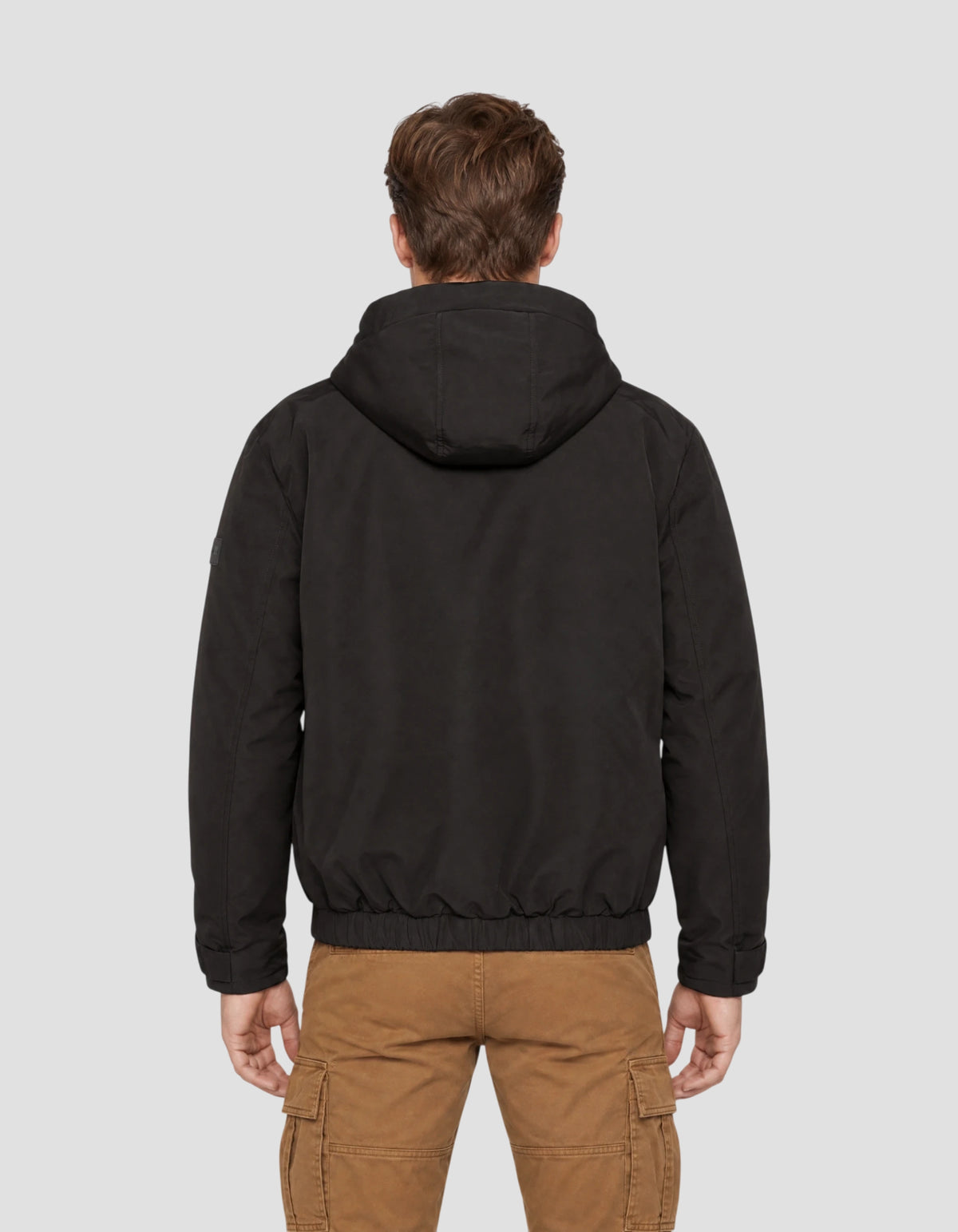 Parka à capuche noire