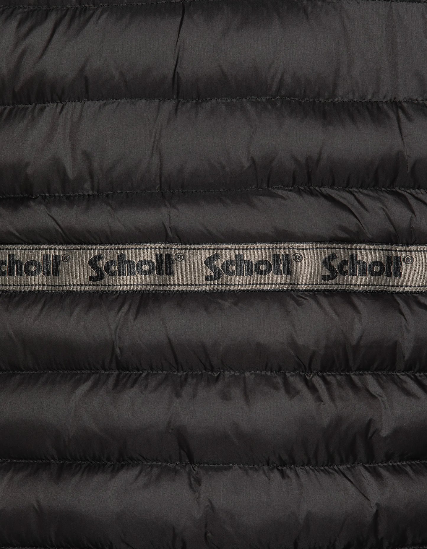 Multipoche nere con cappuccio