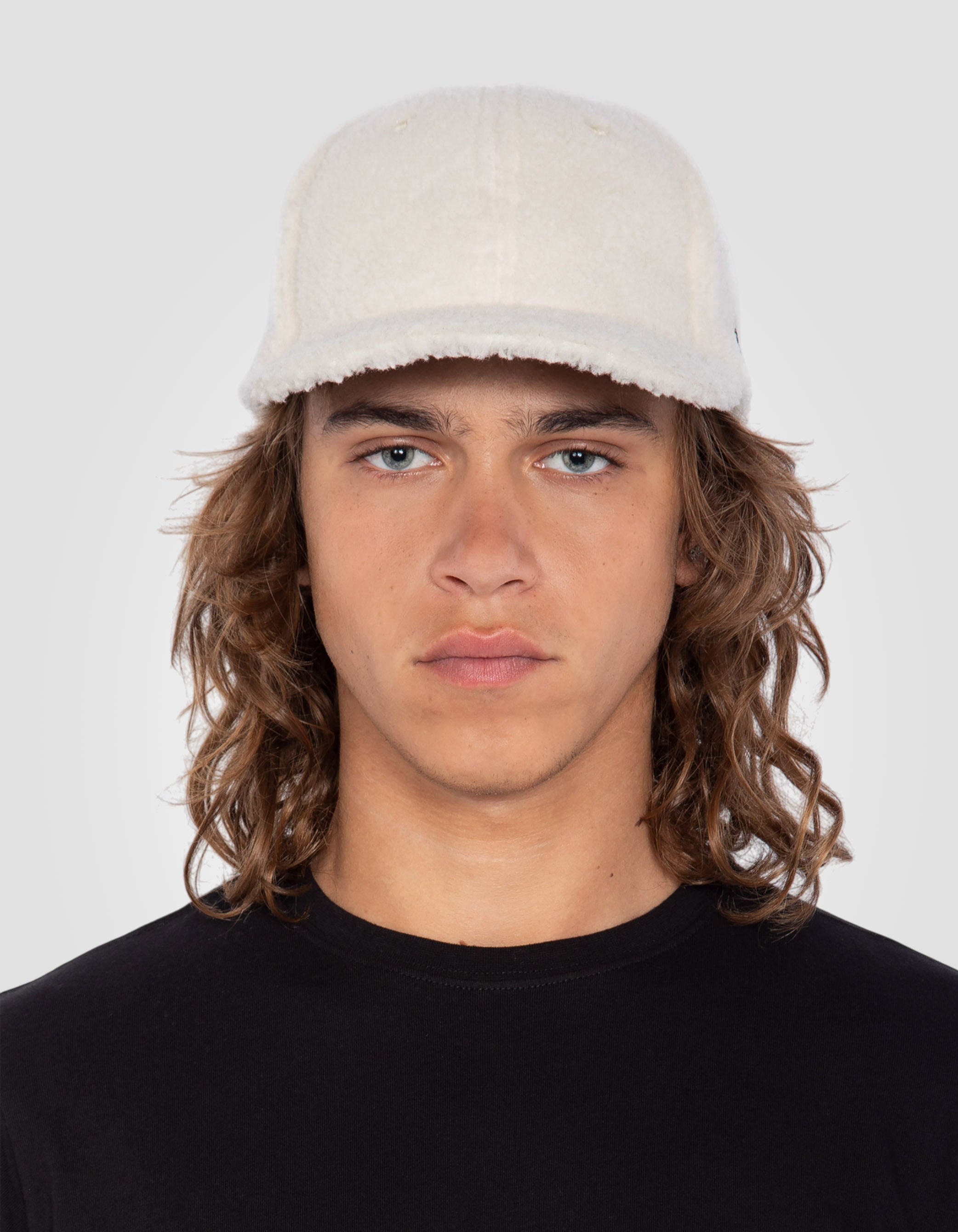 Sherpa white cap-1
