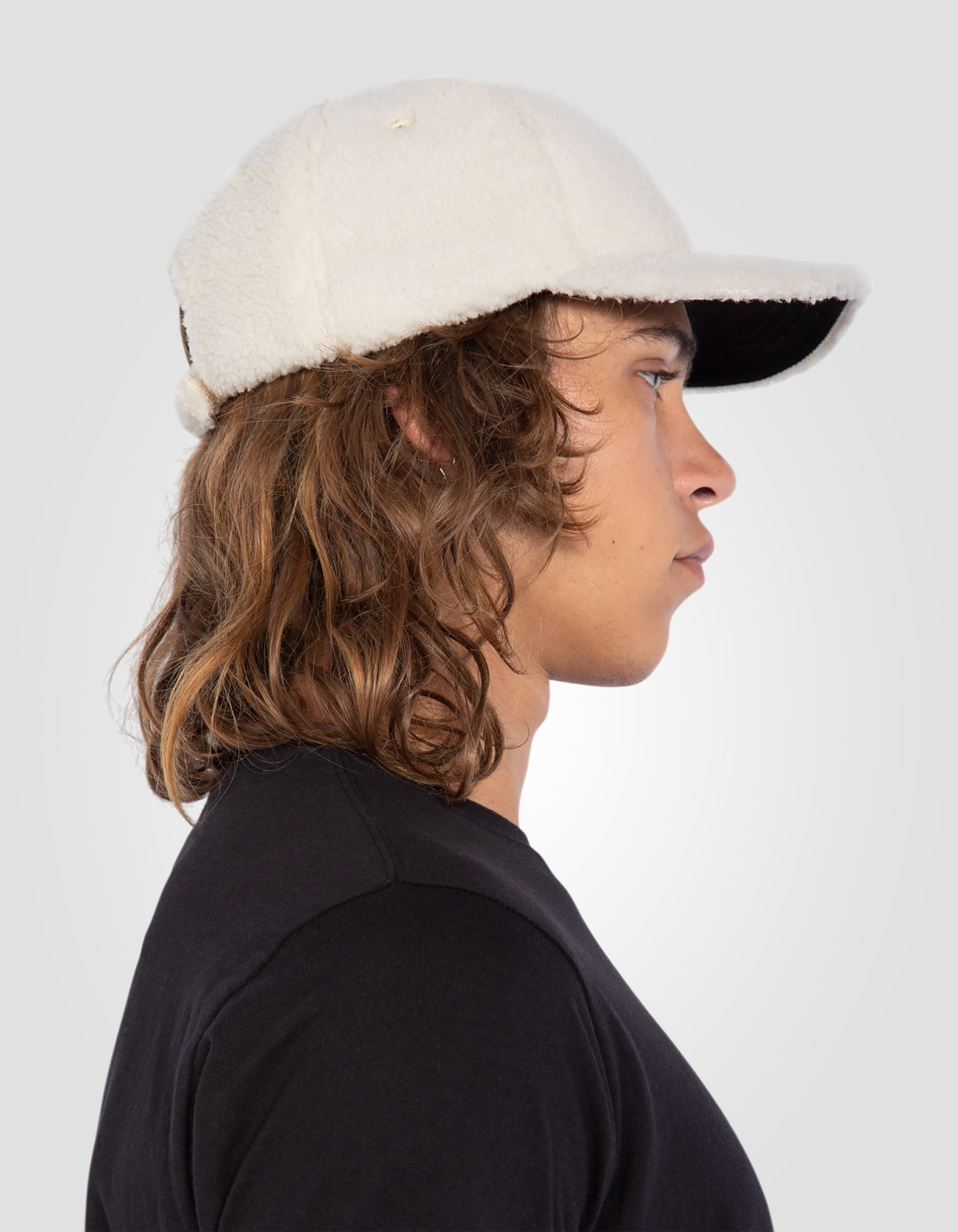 Sherpa white cap-3