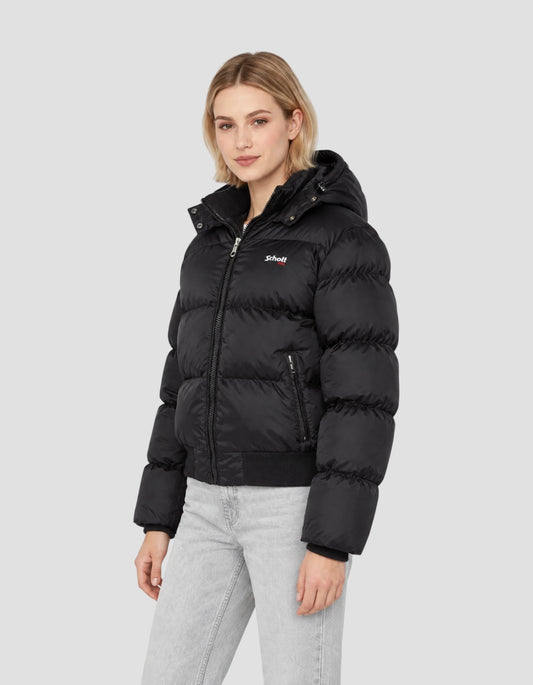 Doudoune noire à capuche, coupe boxy