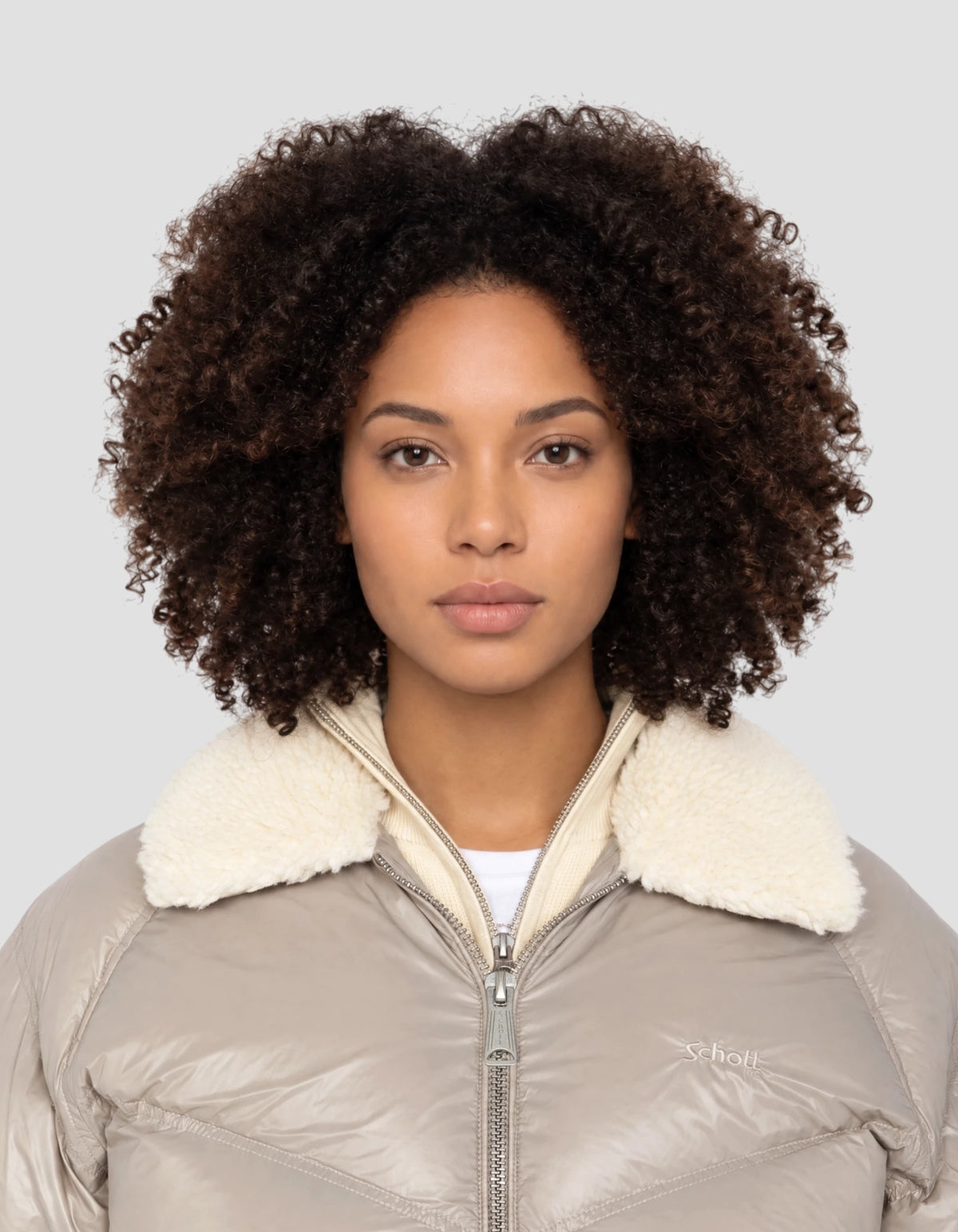 Beige glänzende Retro-Streetwear-Daunenjacke-5