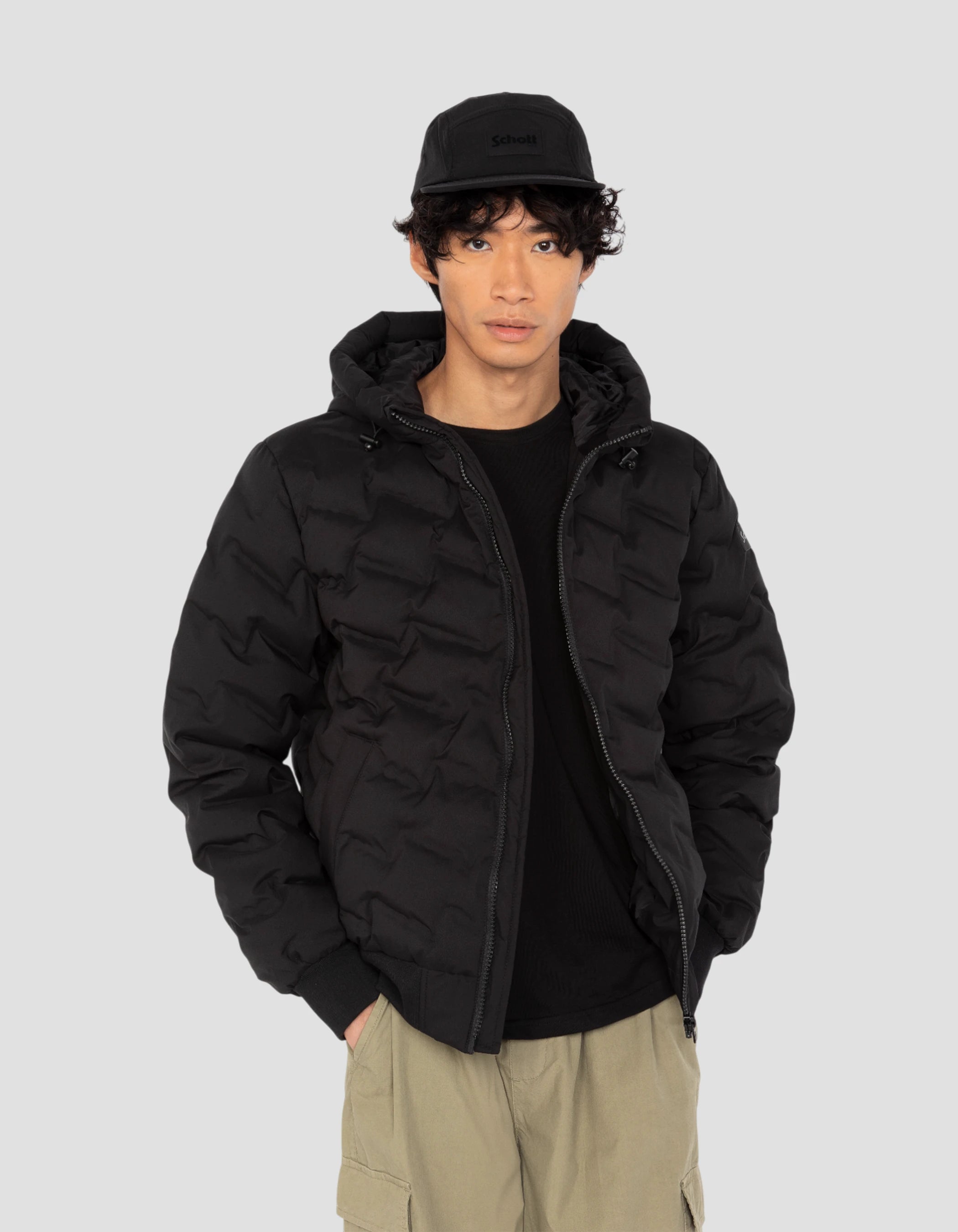 Schwarze Kapuzenjacke mit geschweißter, nahtloser Matratze-4