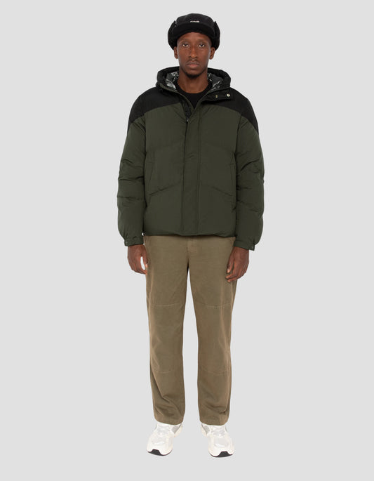 Light khaki and black jacket jacket with hooded