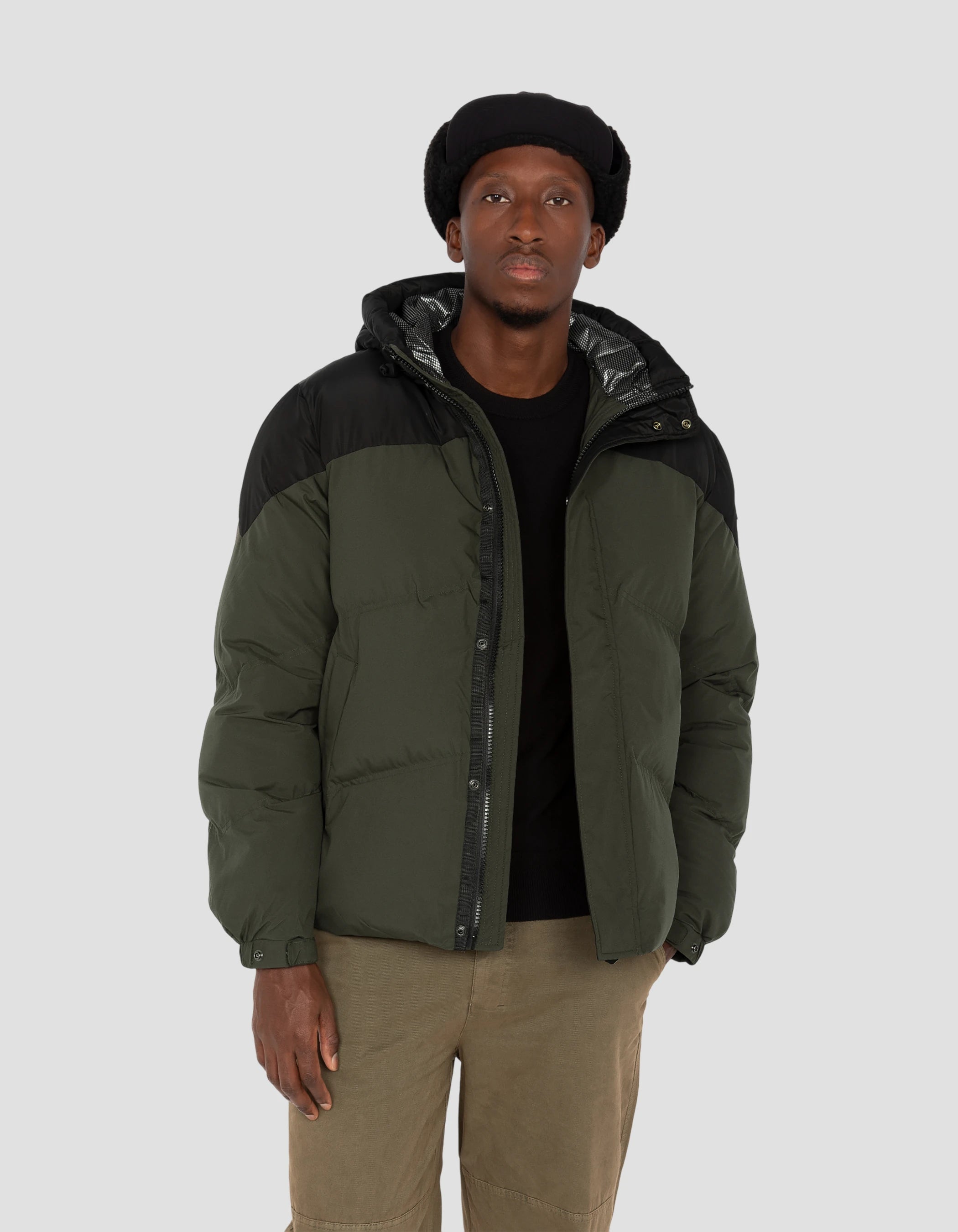 Leichte Khaki und schwarze Jacke mit Kapuze mit Kapuze-3