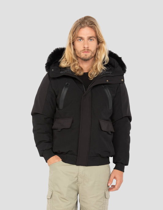 Schwarze Jacke Urban Kapuzenbewegung, weiche Hülle