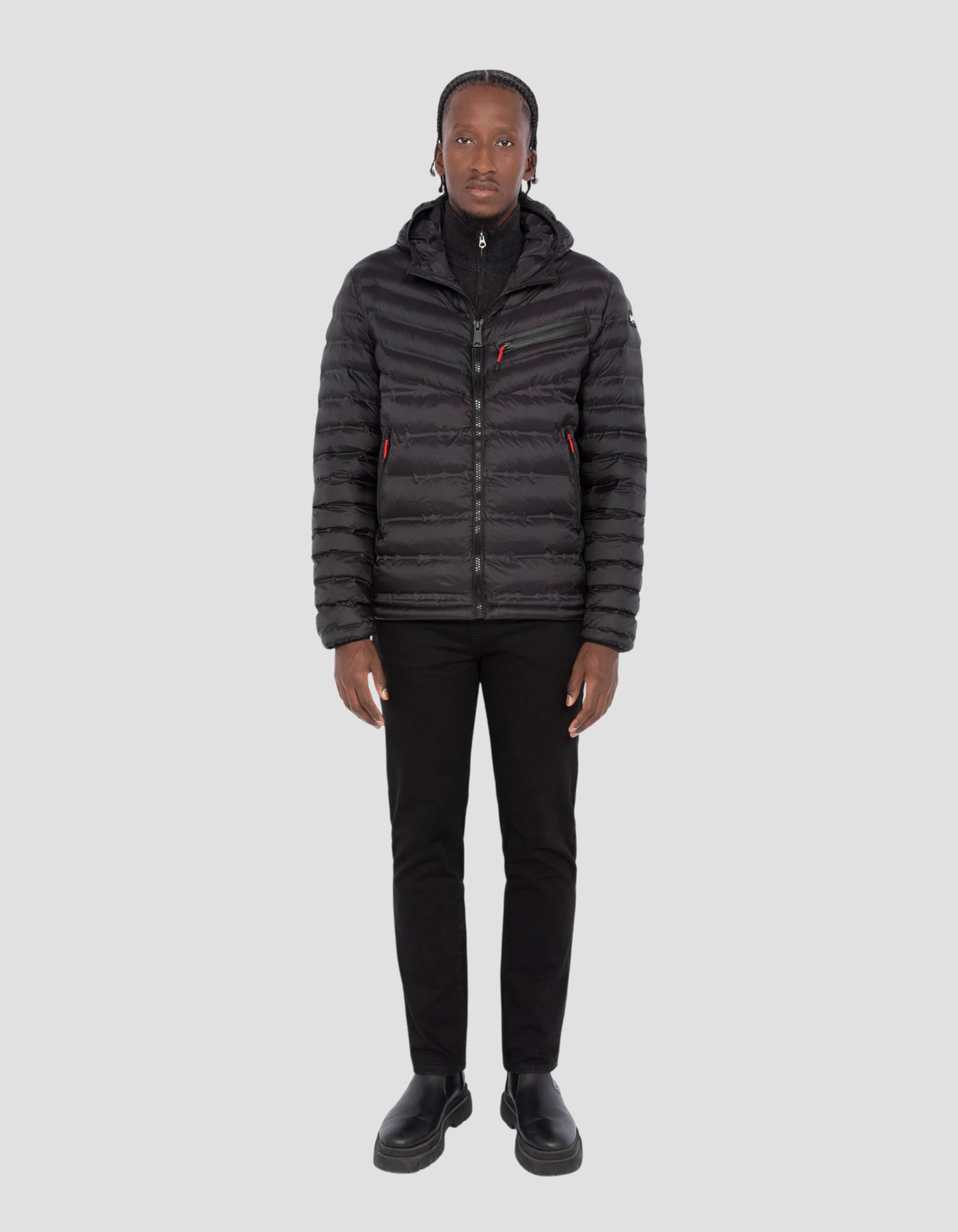 Giacca con cappuccio leggera nera