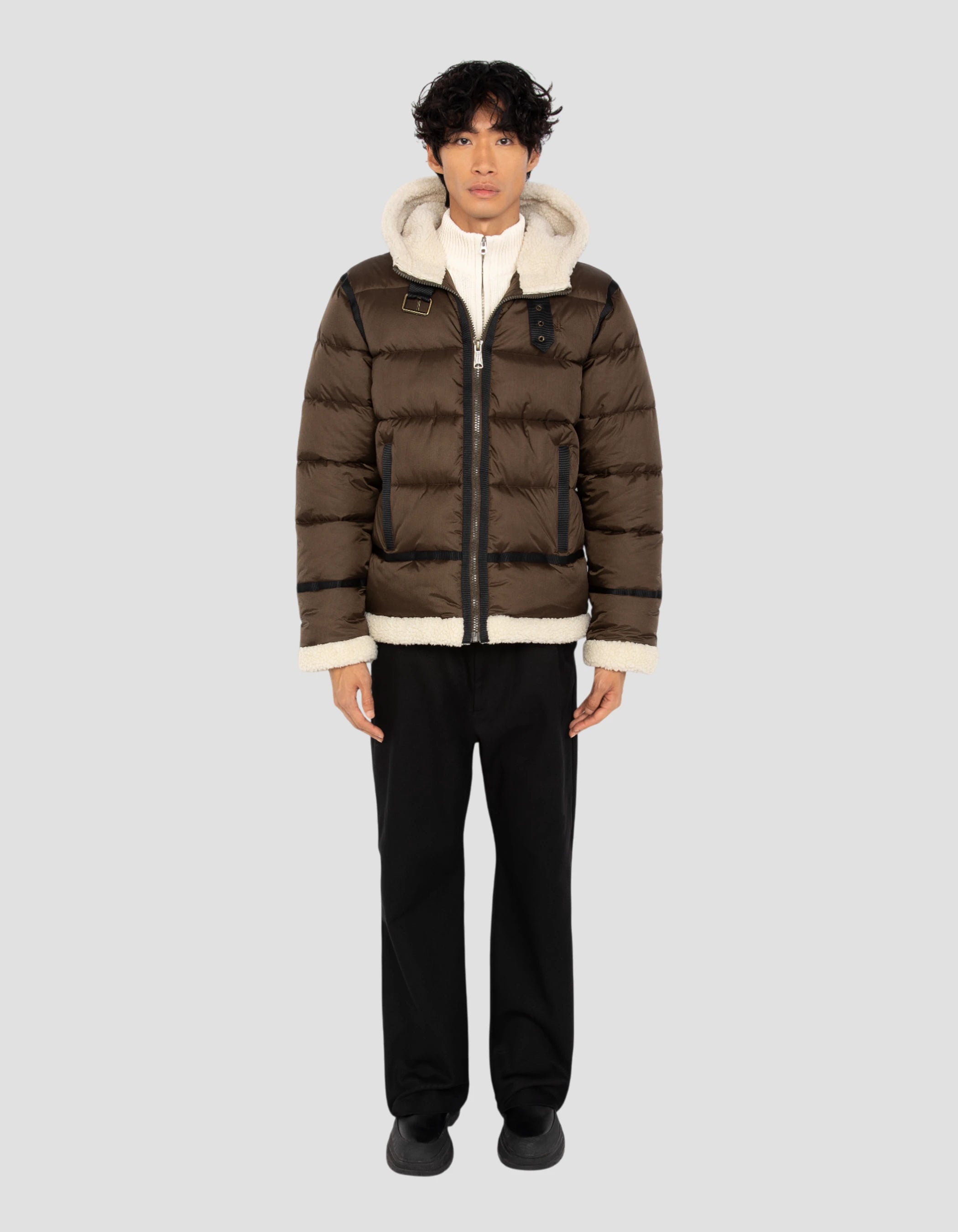 Braune Jacke mit bombardierer Geisthaube-1