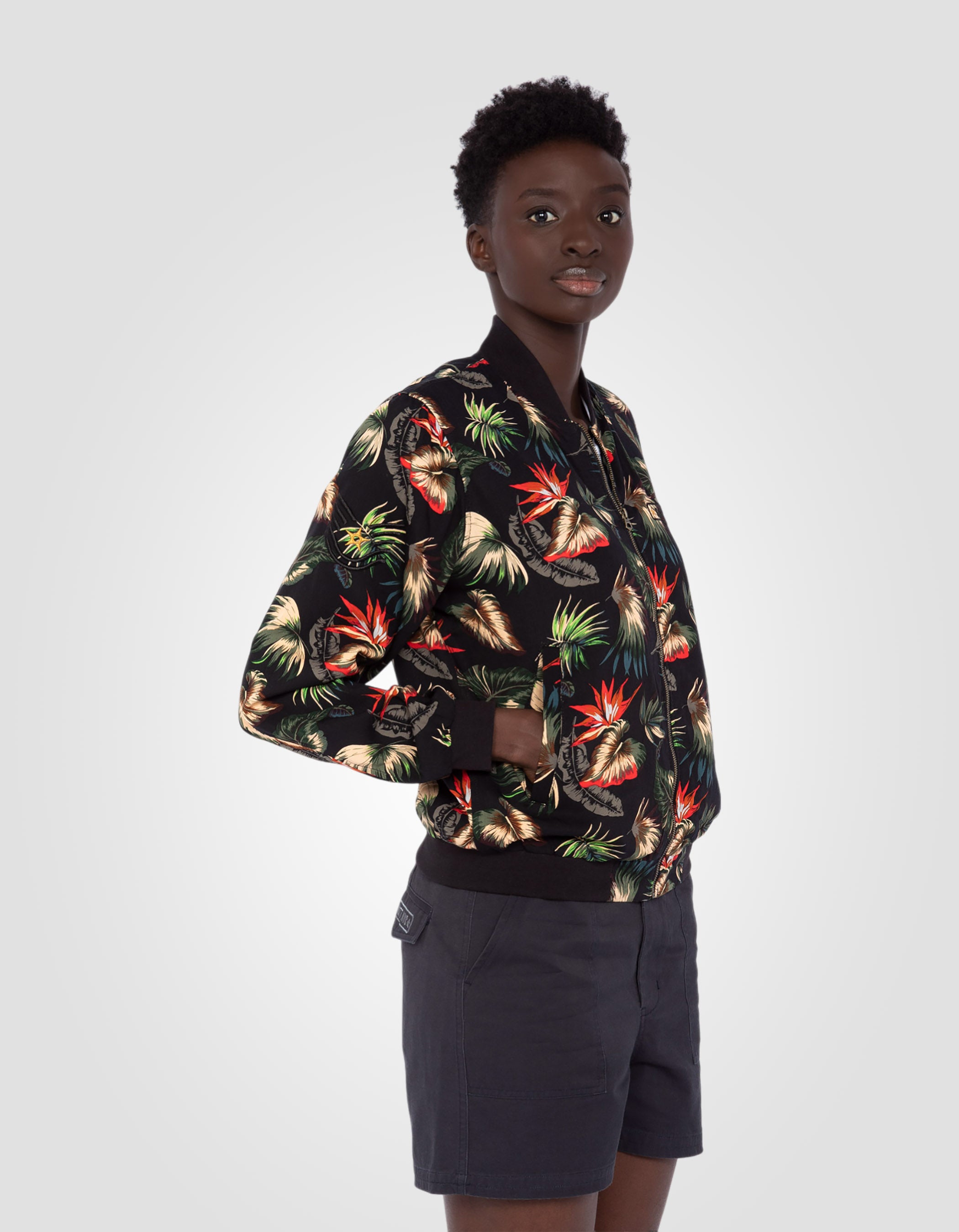 Bomber ultra léger noir tropical-4