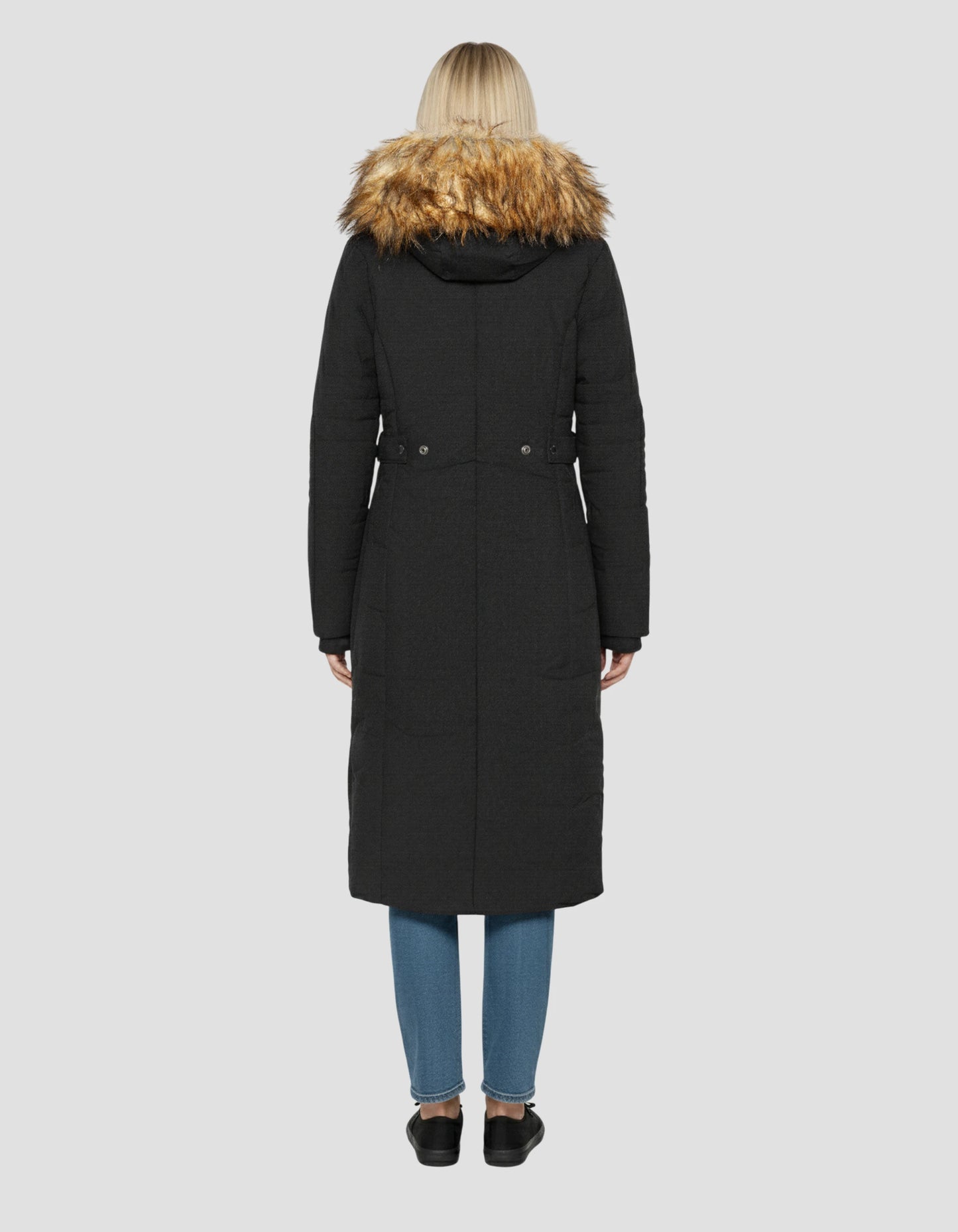 Schwarzer Kapuzenparka