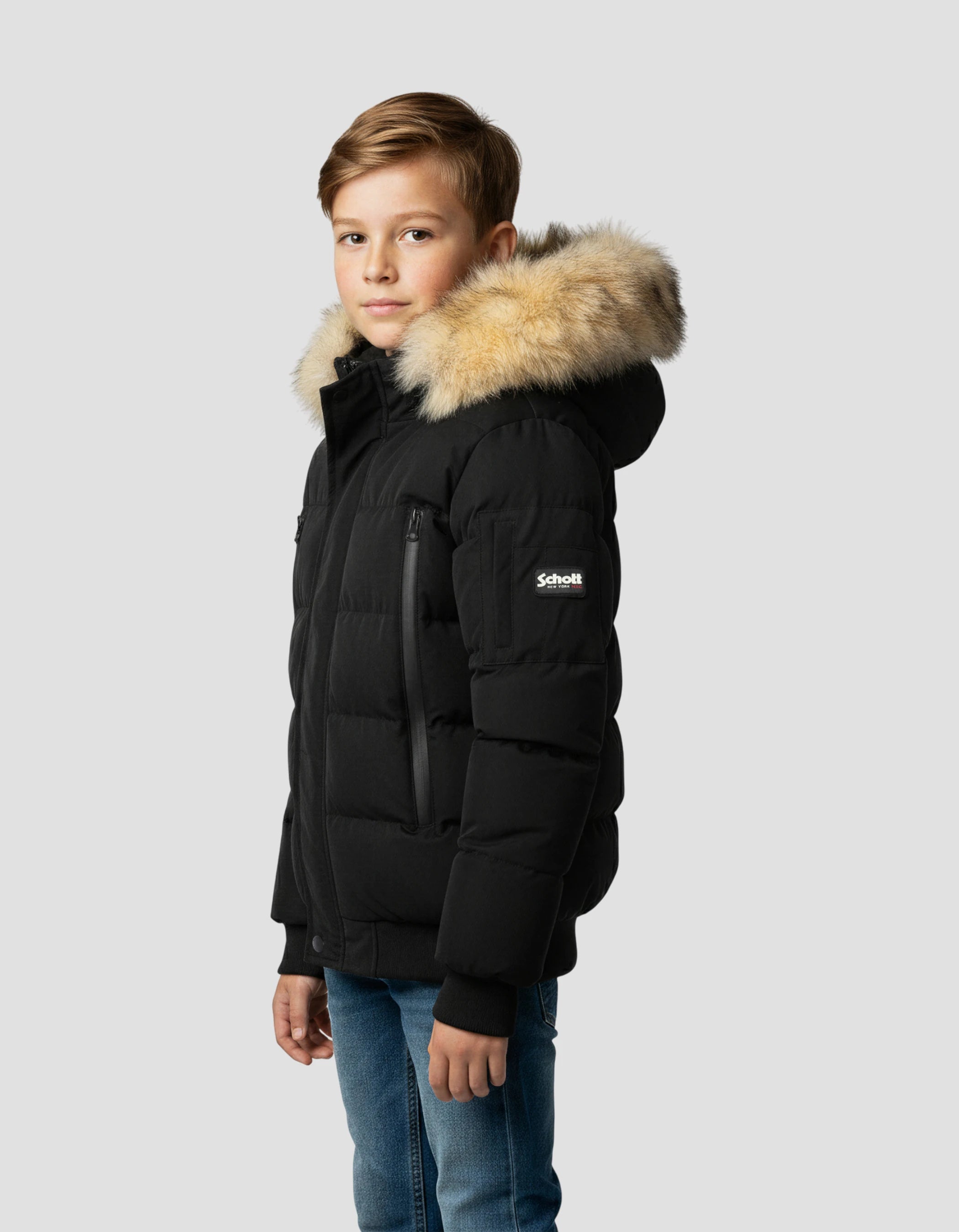 Schwarze Kapuzenjacke-3