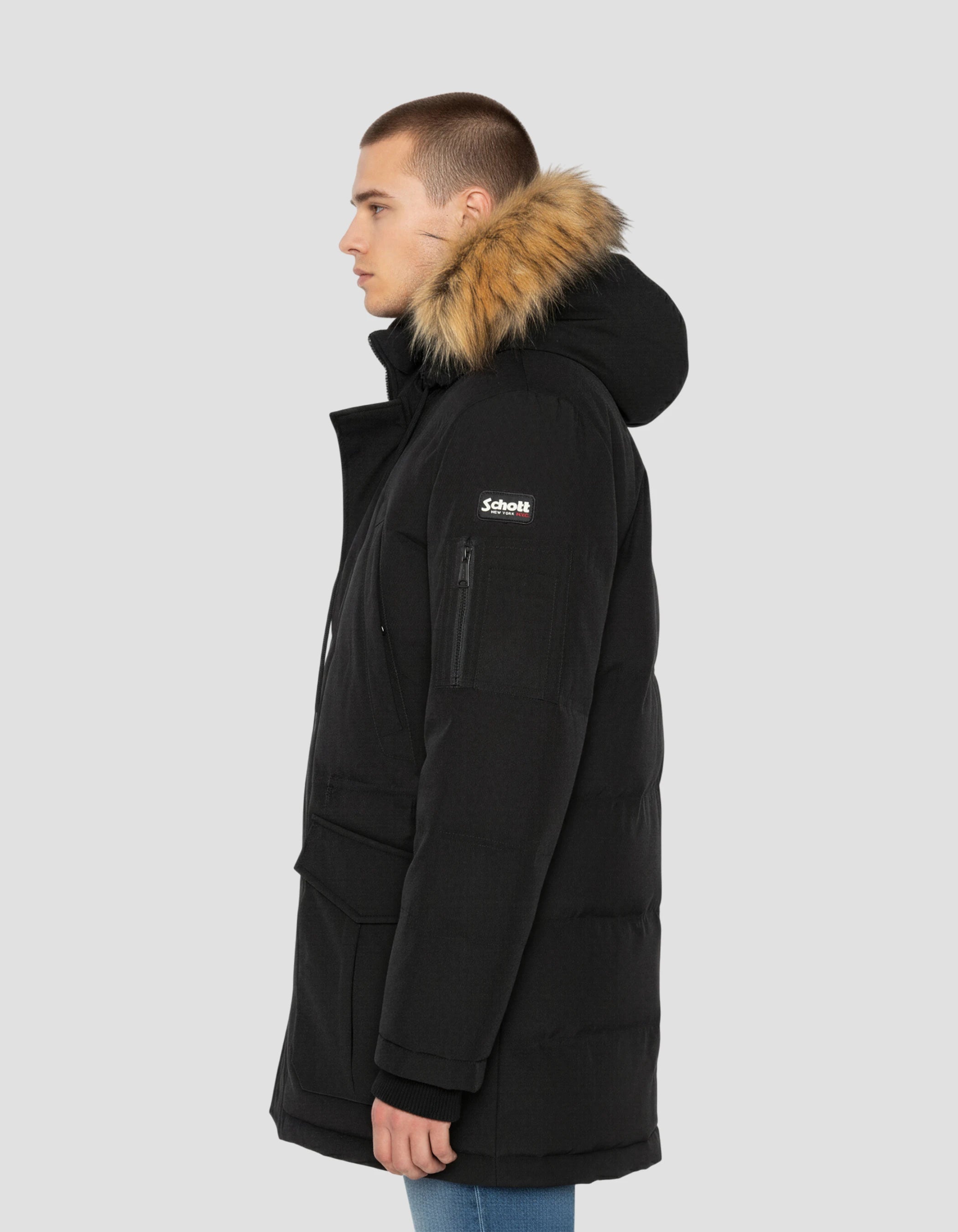 Schwarzer Kapuzenparka-3