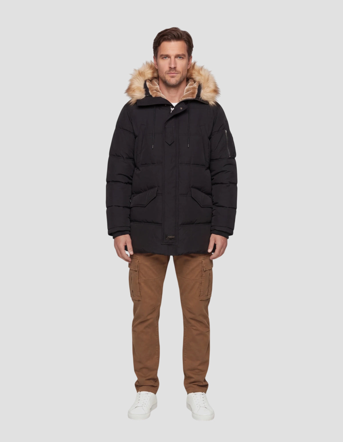 Parka à capuche noire avec fausse fourrure amovible-1