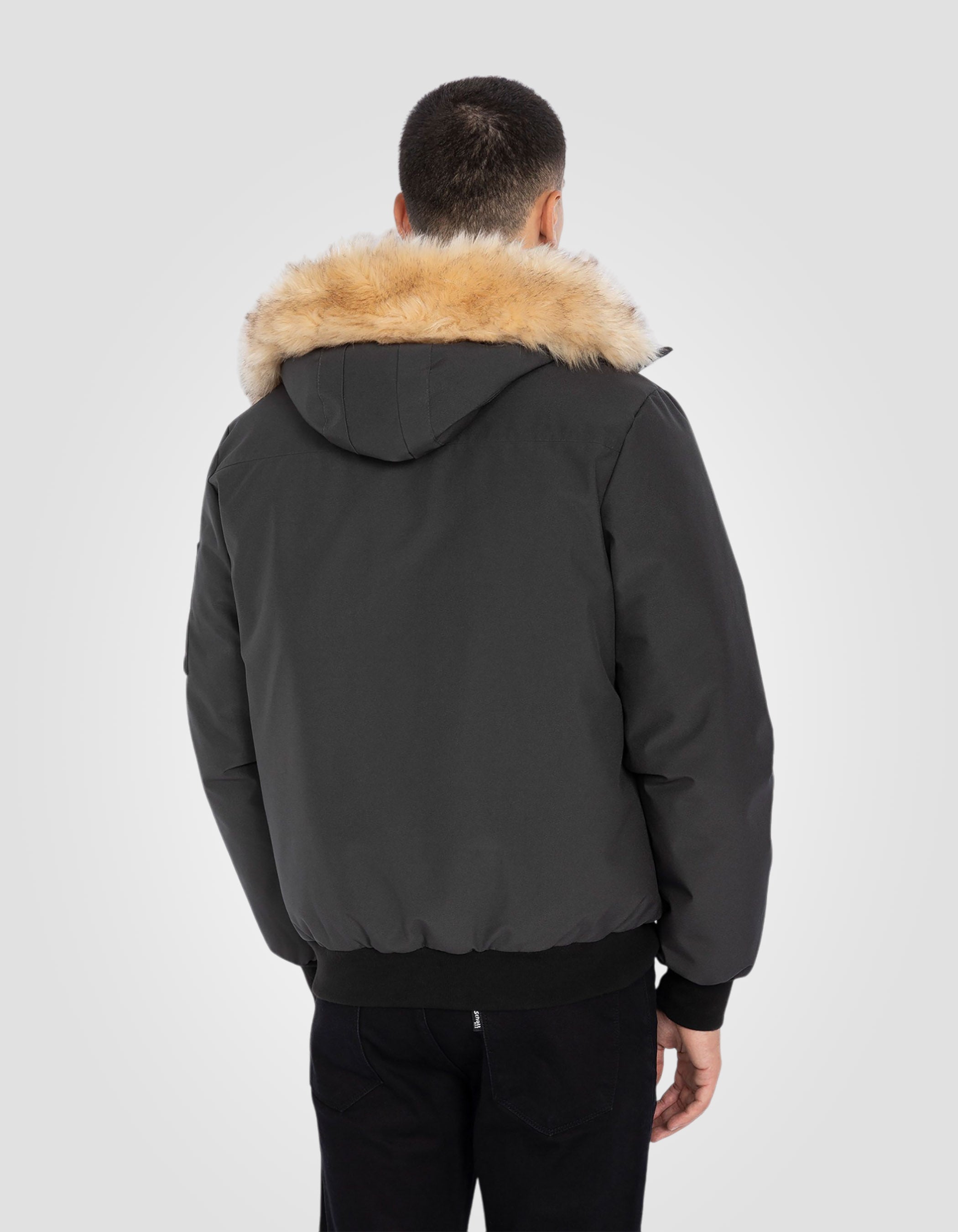 Parka courte anthracite à capuche avec fausse fourrure-7