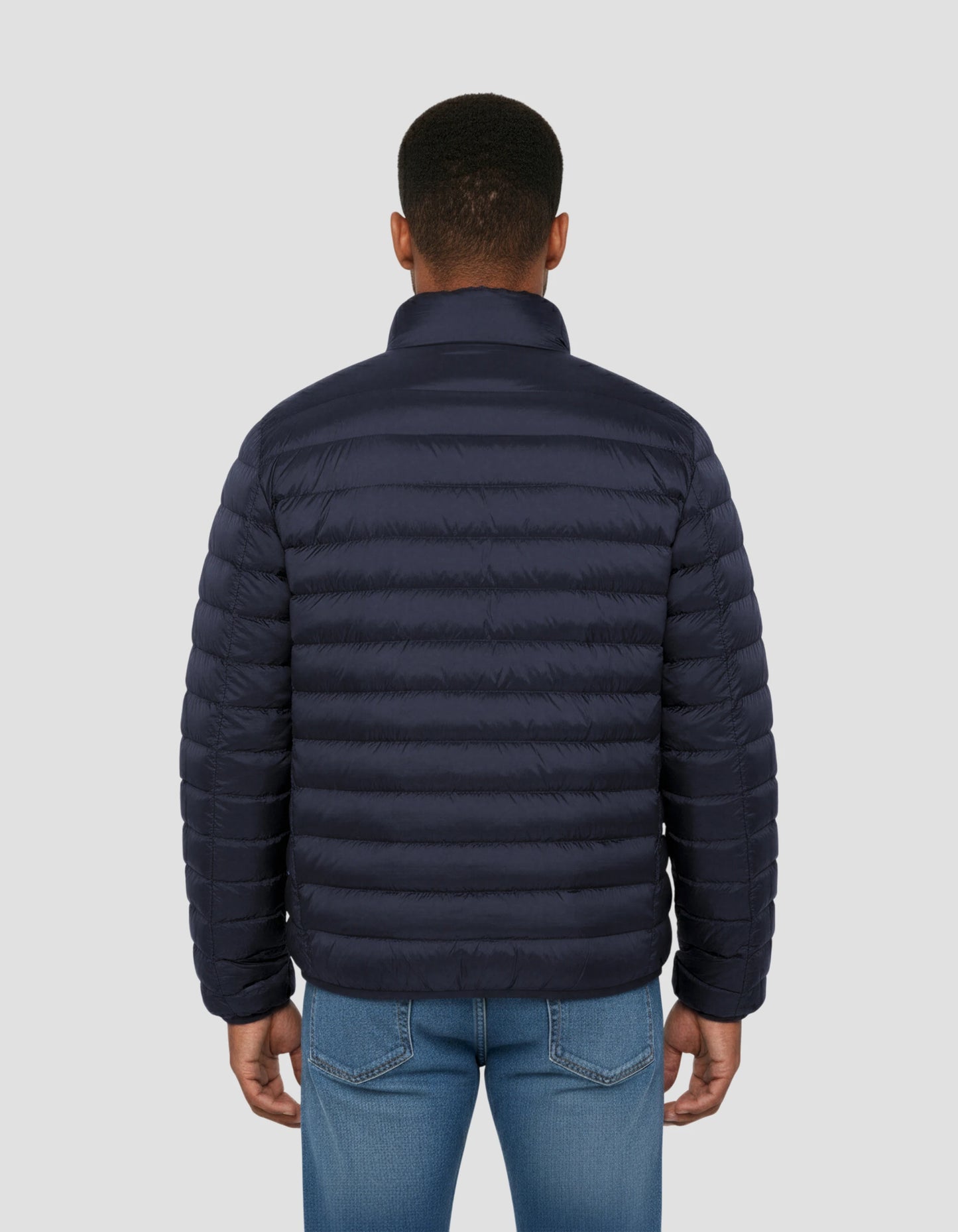 Ultra -leichter Mann der Marine Mann