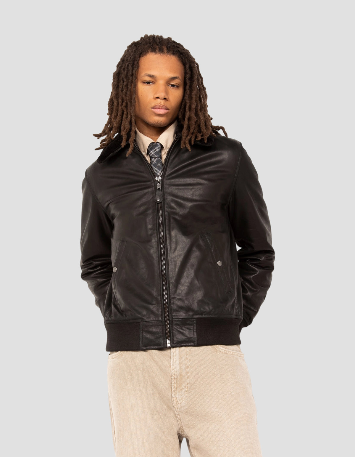 Schwarze Pilotenjacke, Büffelleder-3