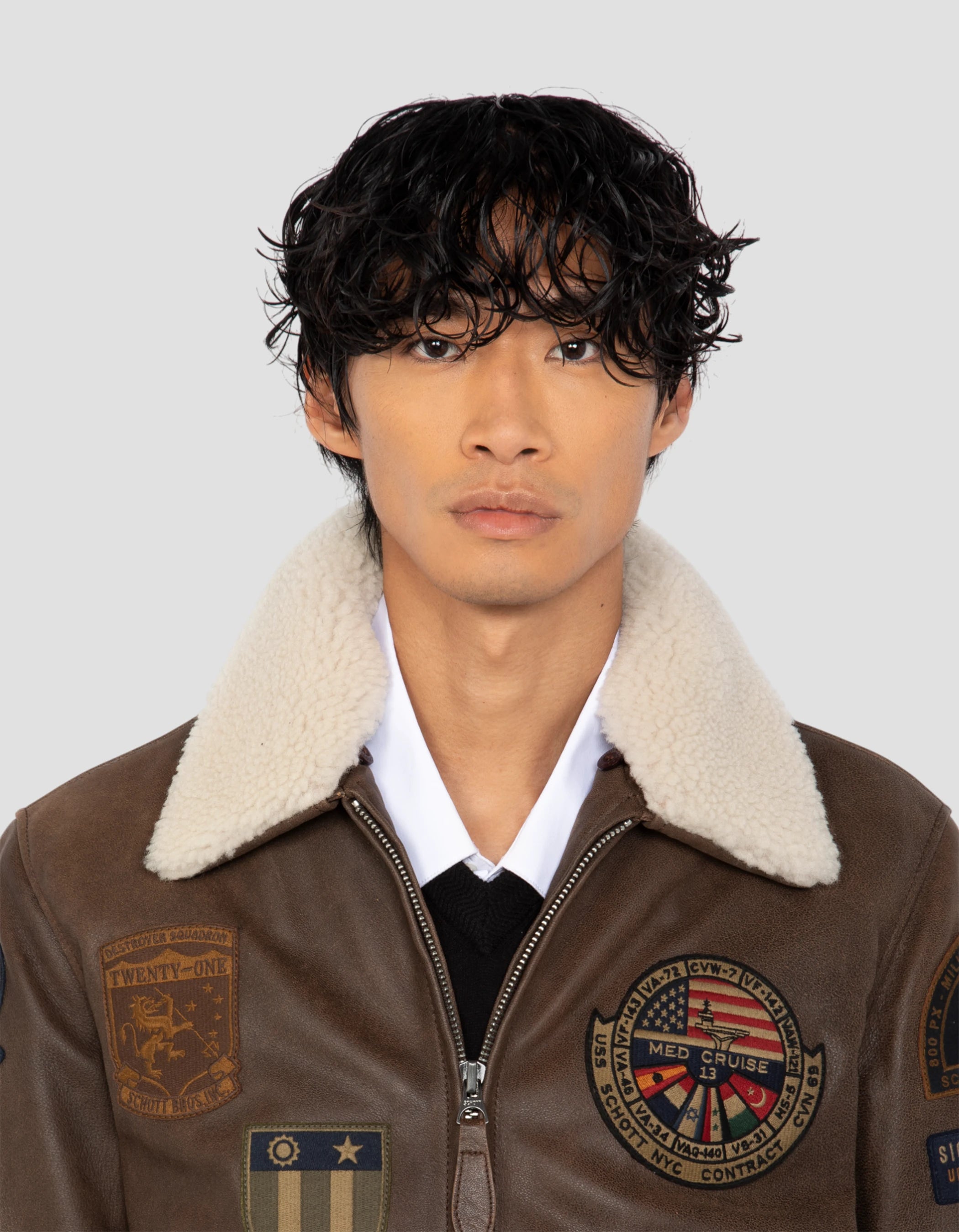 Blouson marron aviateur vintage badgé, cuir de chèvre-5