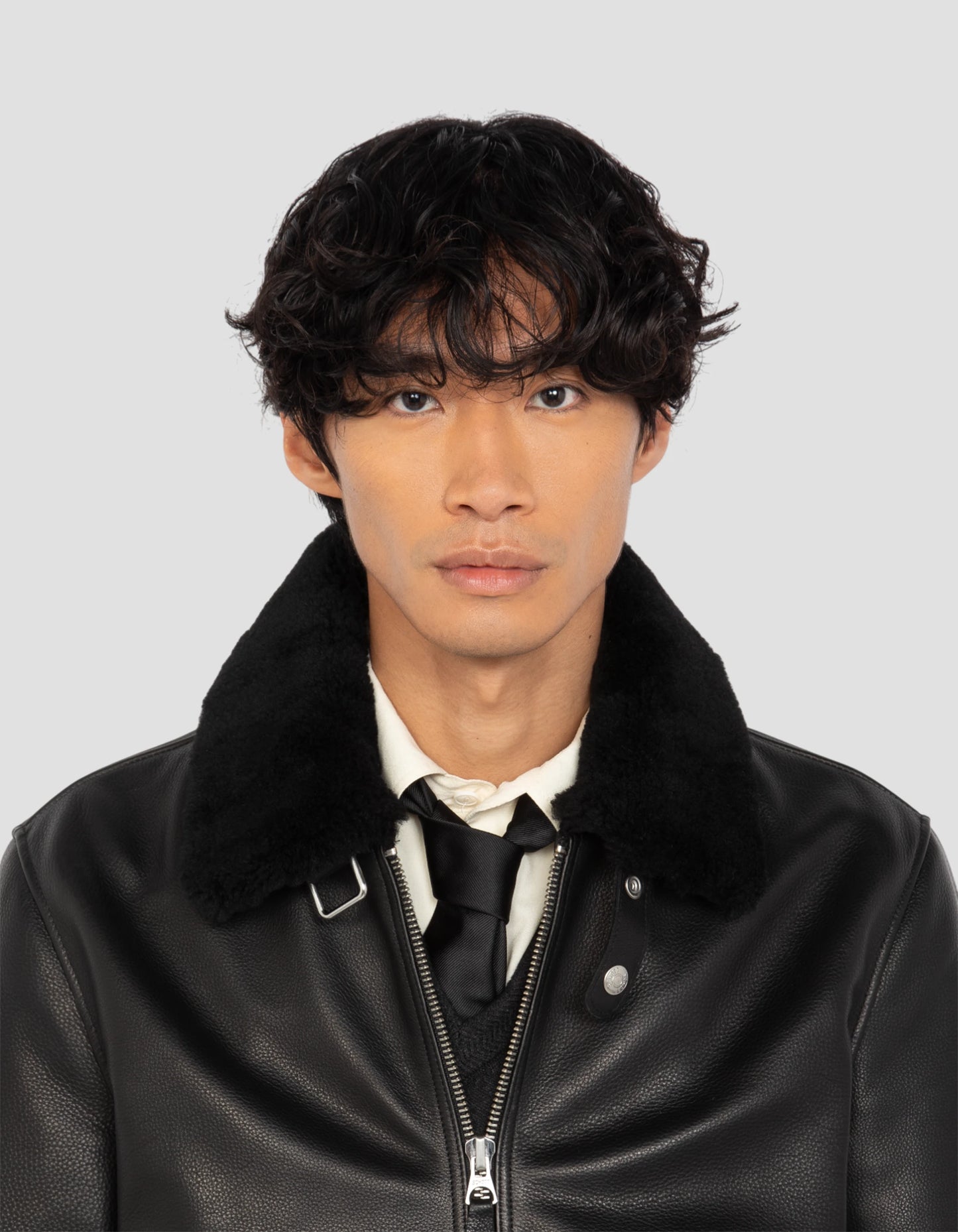 Aviator black jacket, cowhide leather